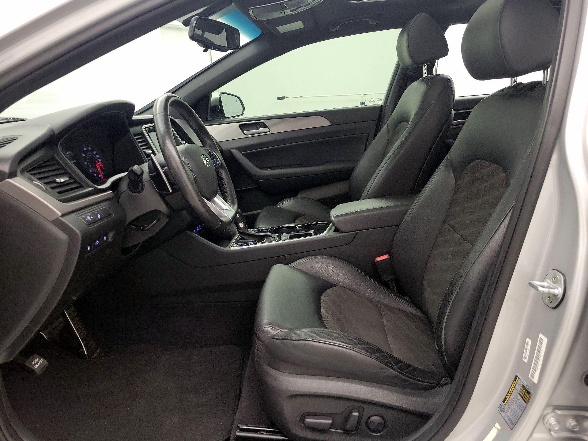 Thumbnail: 2019 Hyundai Sonata - 11