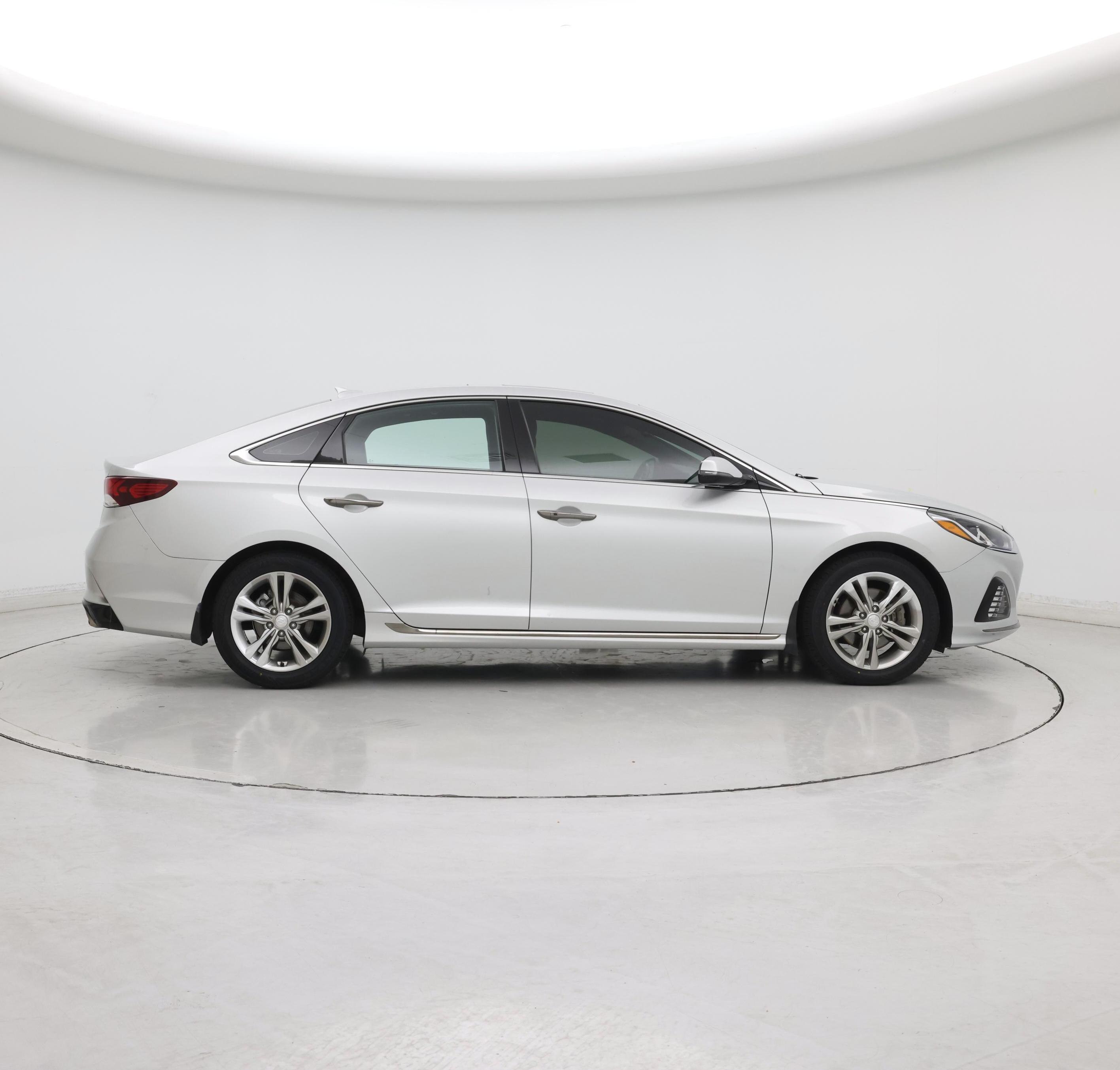 Thumbnail: 2019 Hyundai Sonata - 7