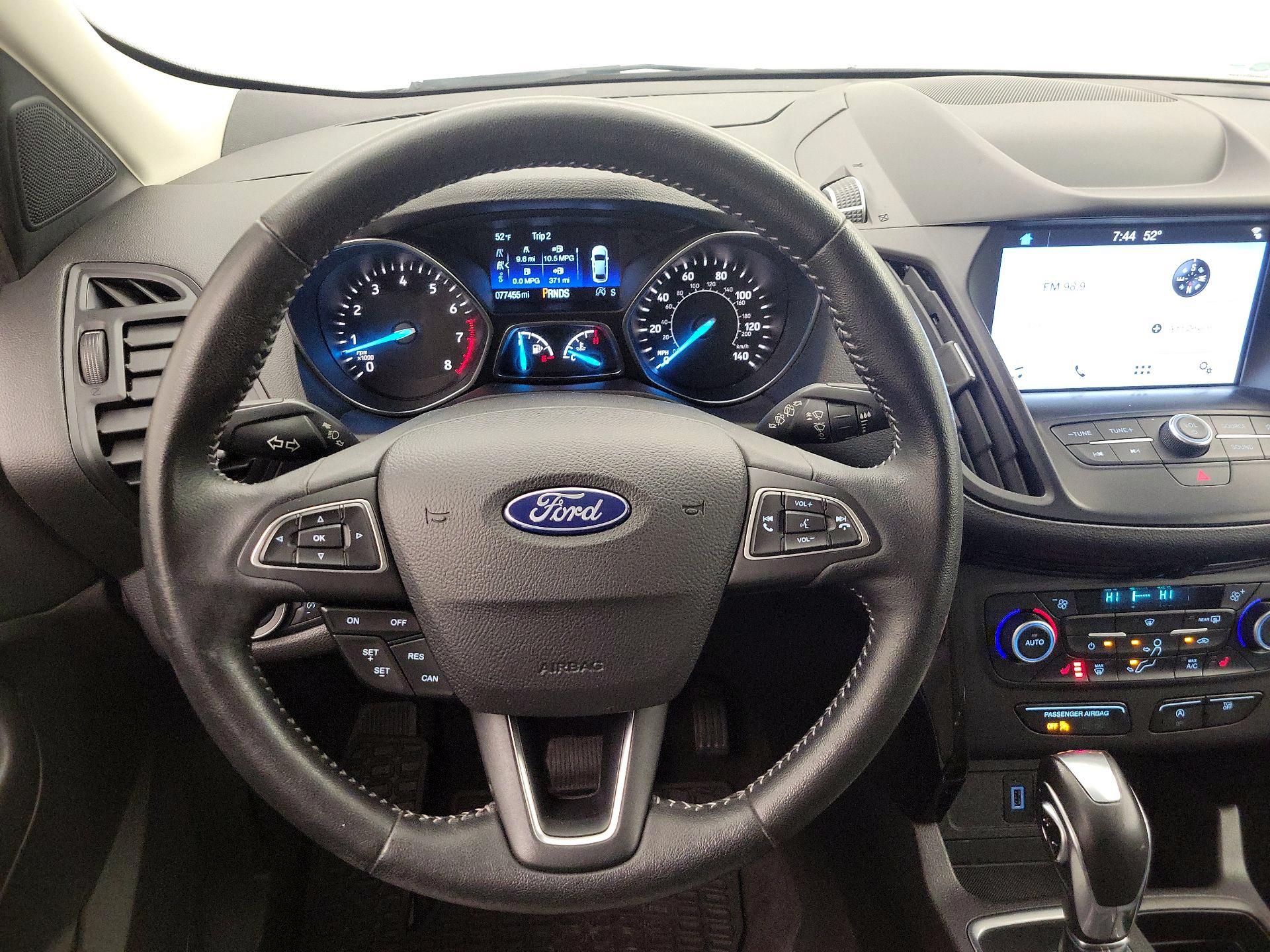 Thumbnail: 2019 Ford Escape - 10