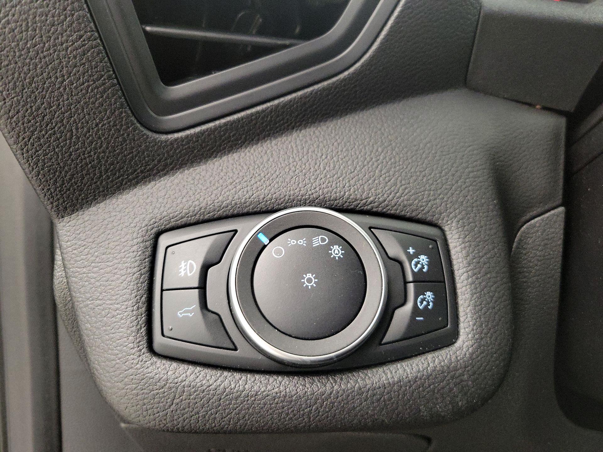 Thumbnail: 2019 Ford Escape - 13