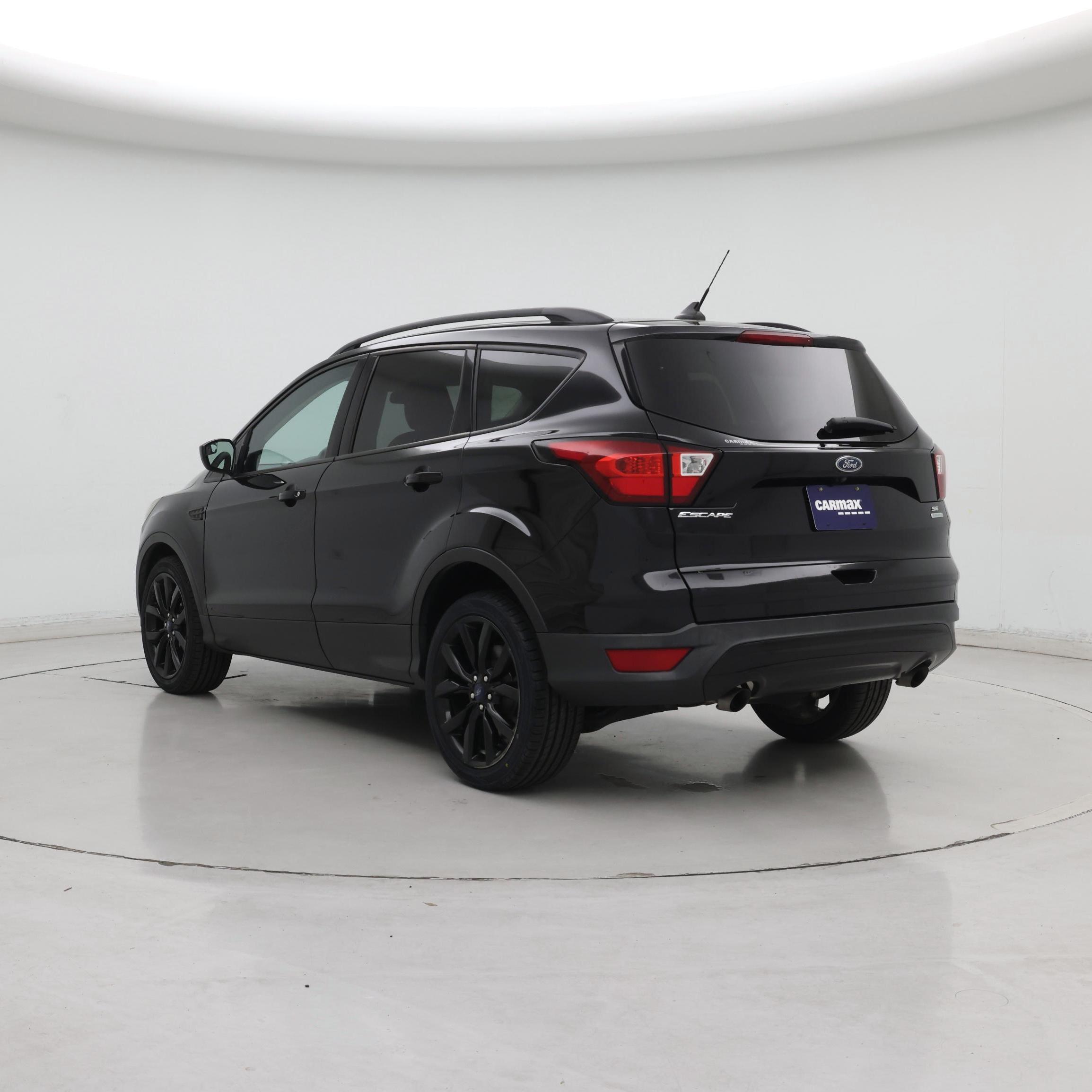 Thumbnail: 2019 Ford Escape - 2