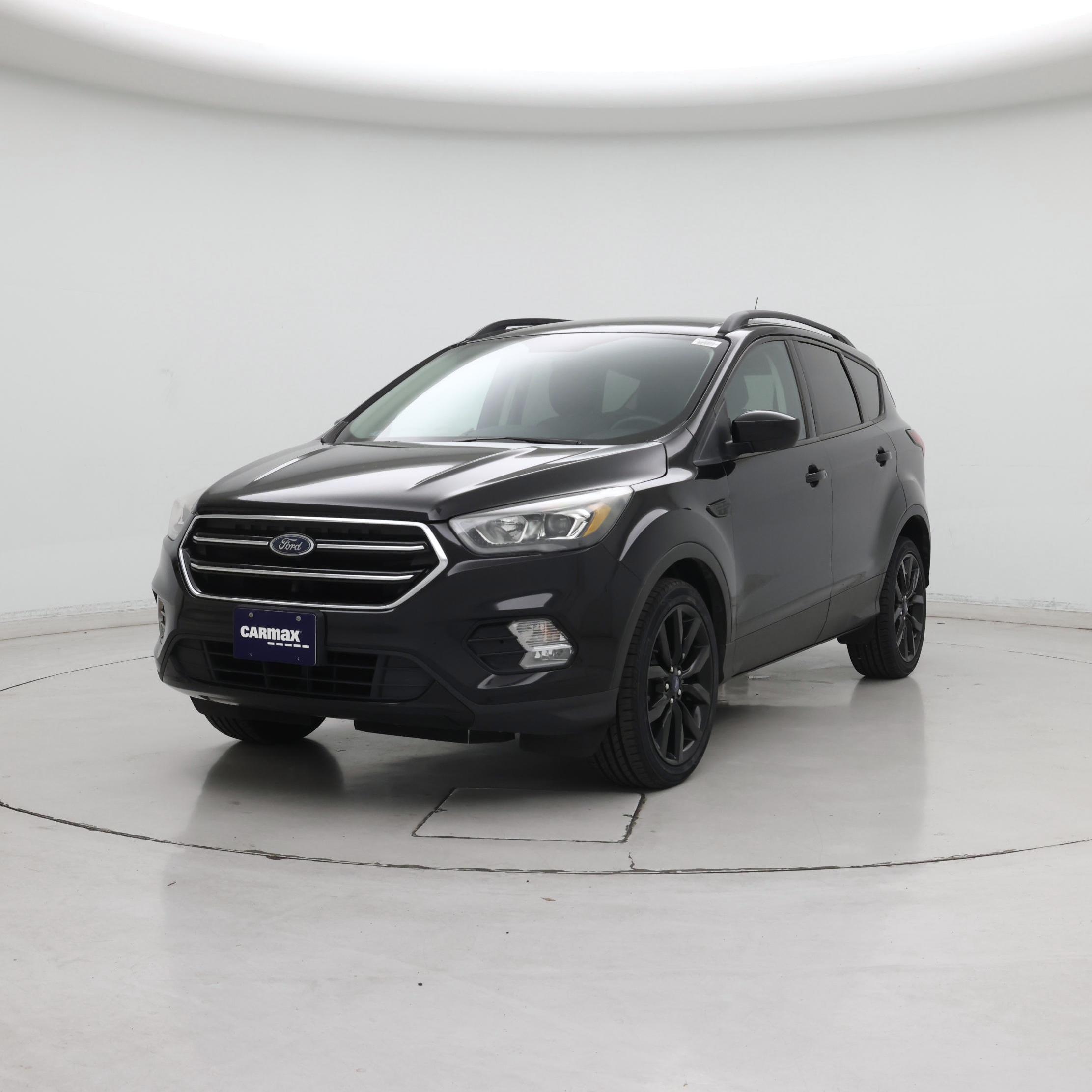 Thumbnail: 2019 Ford Escape - 4