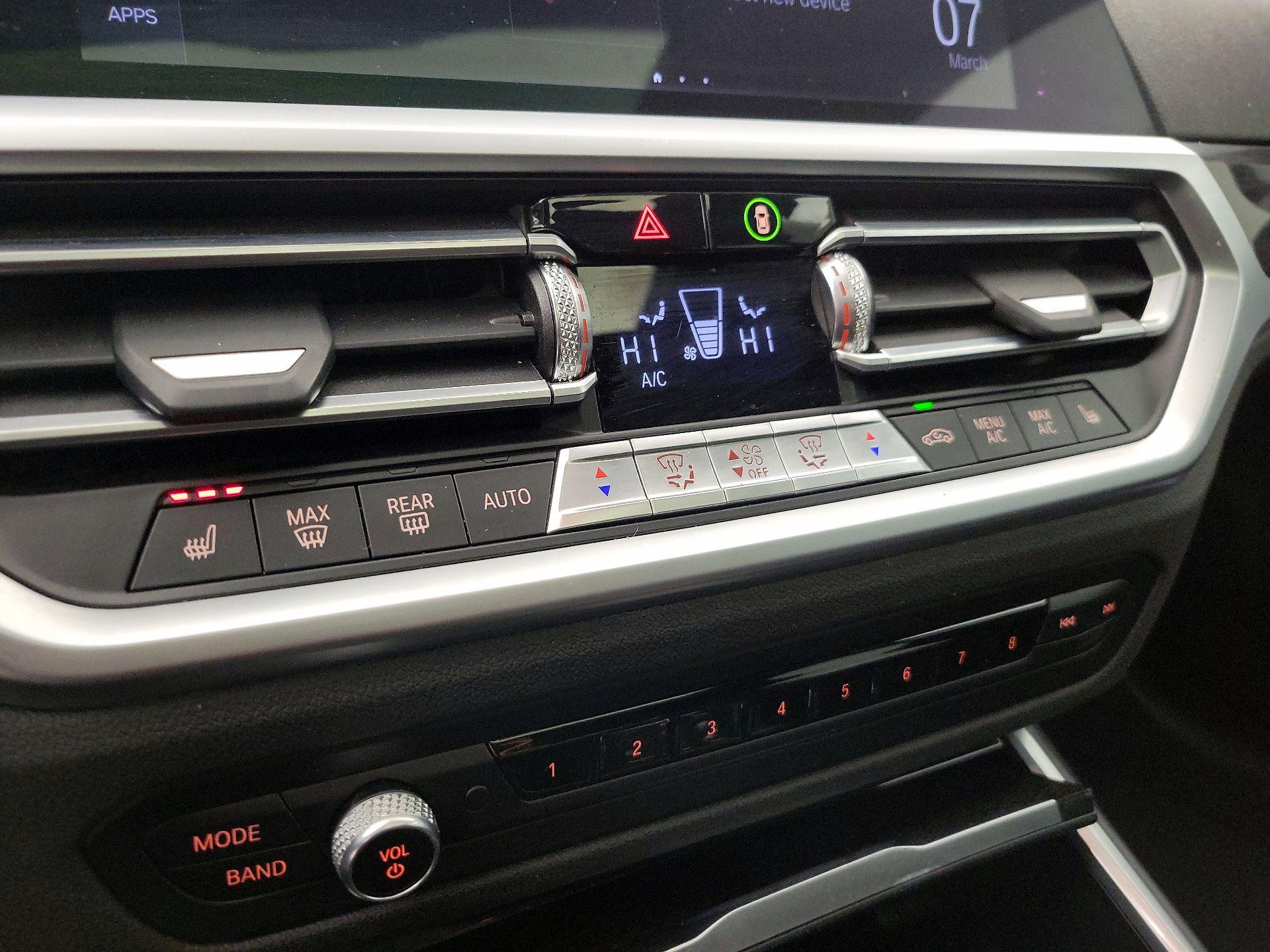 Thumbnail: 2020 BMW 3 Series - 17