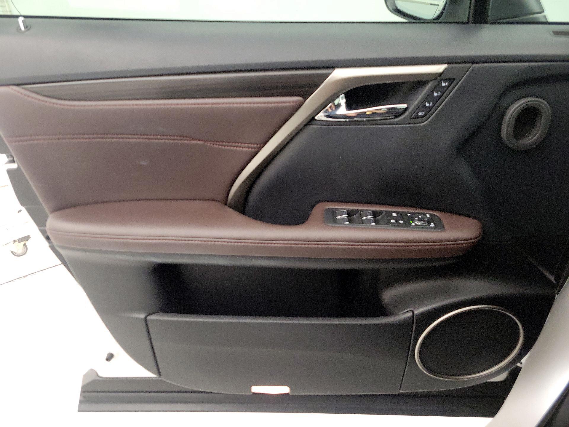 Thumbnail: 2019 Lexus RX - 12