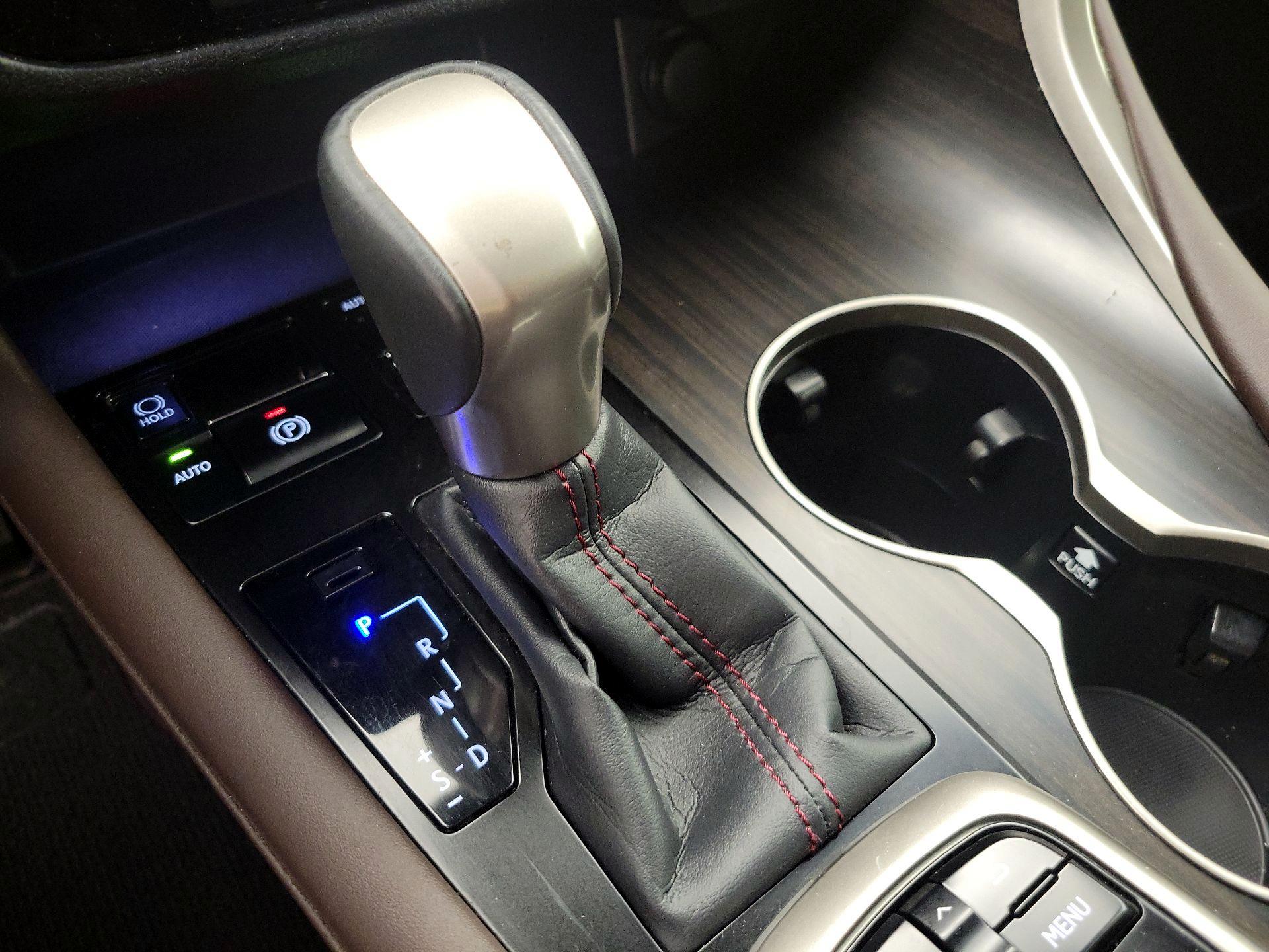 Thumbnail: 2019 Lexus RX - 18