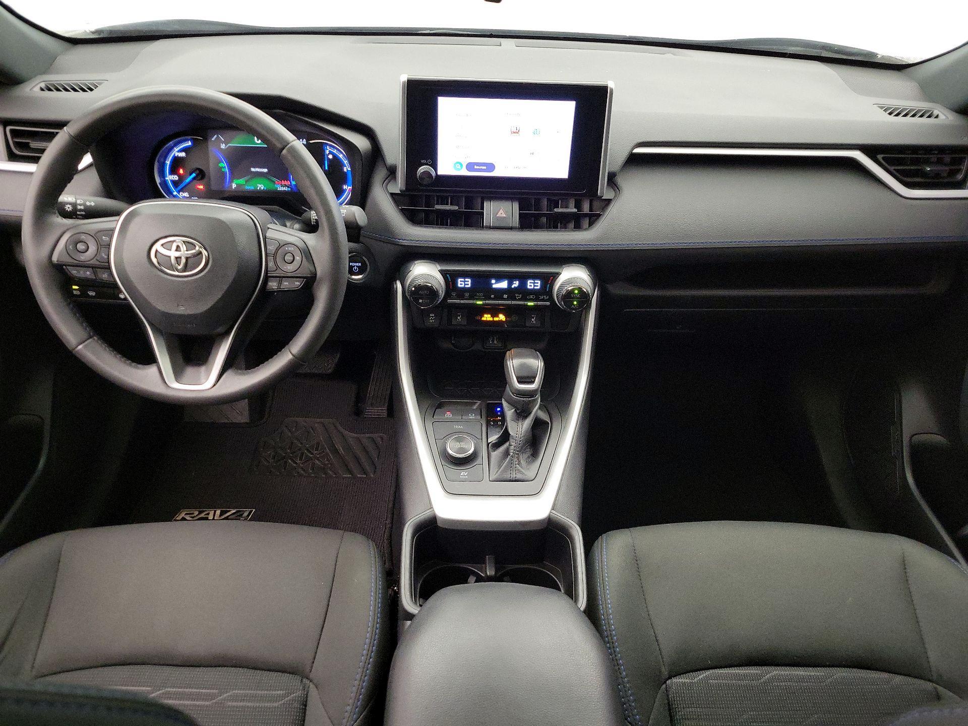 Thumbnail: 2023 Toyota RAV4 - 9