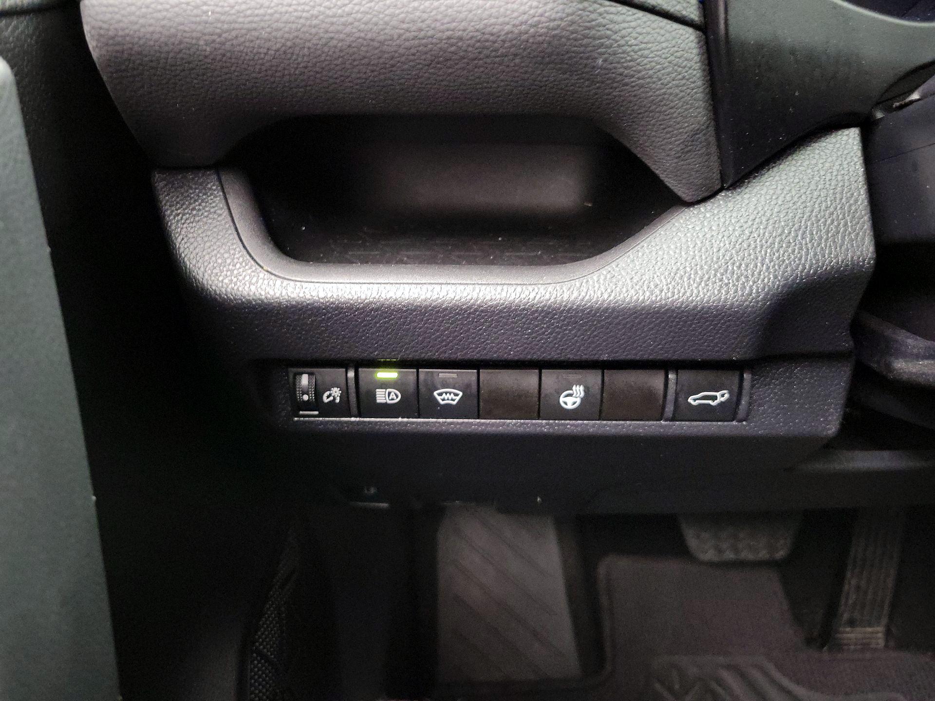 Thumbnail: 2023 Toyota RAV4 - 13