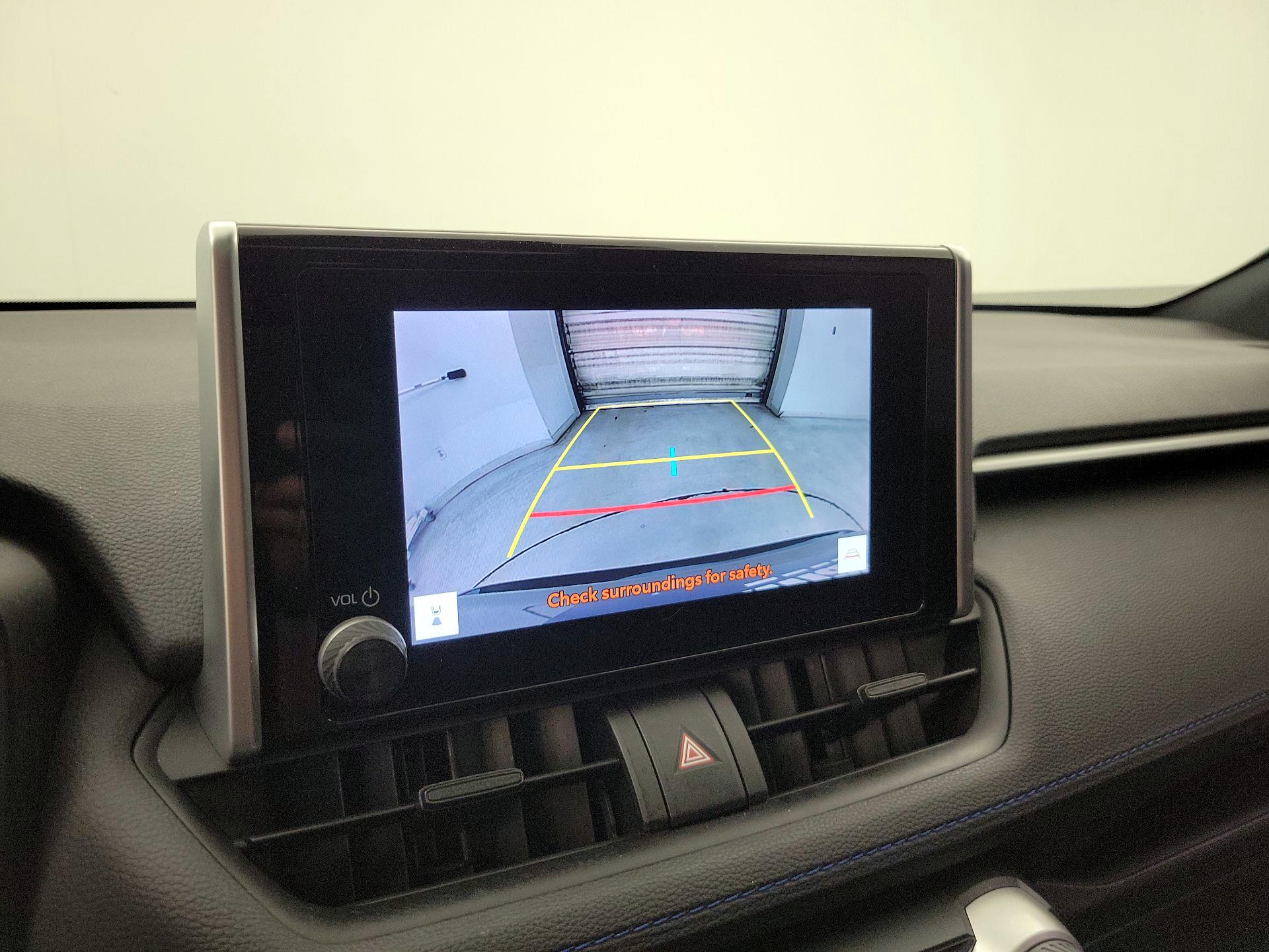 Thumbnail: 2023 Toyota RAV4 - 14