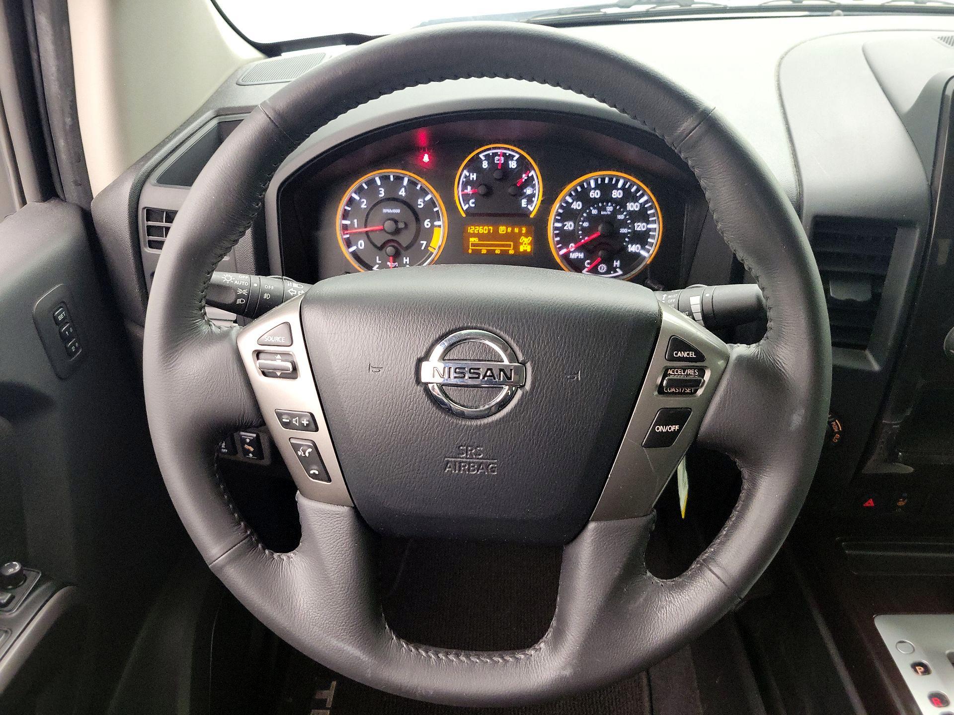 Thumbnail: 2015 Nissan Titan - 10