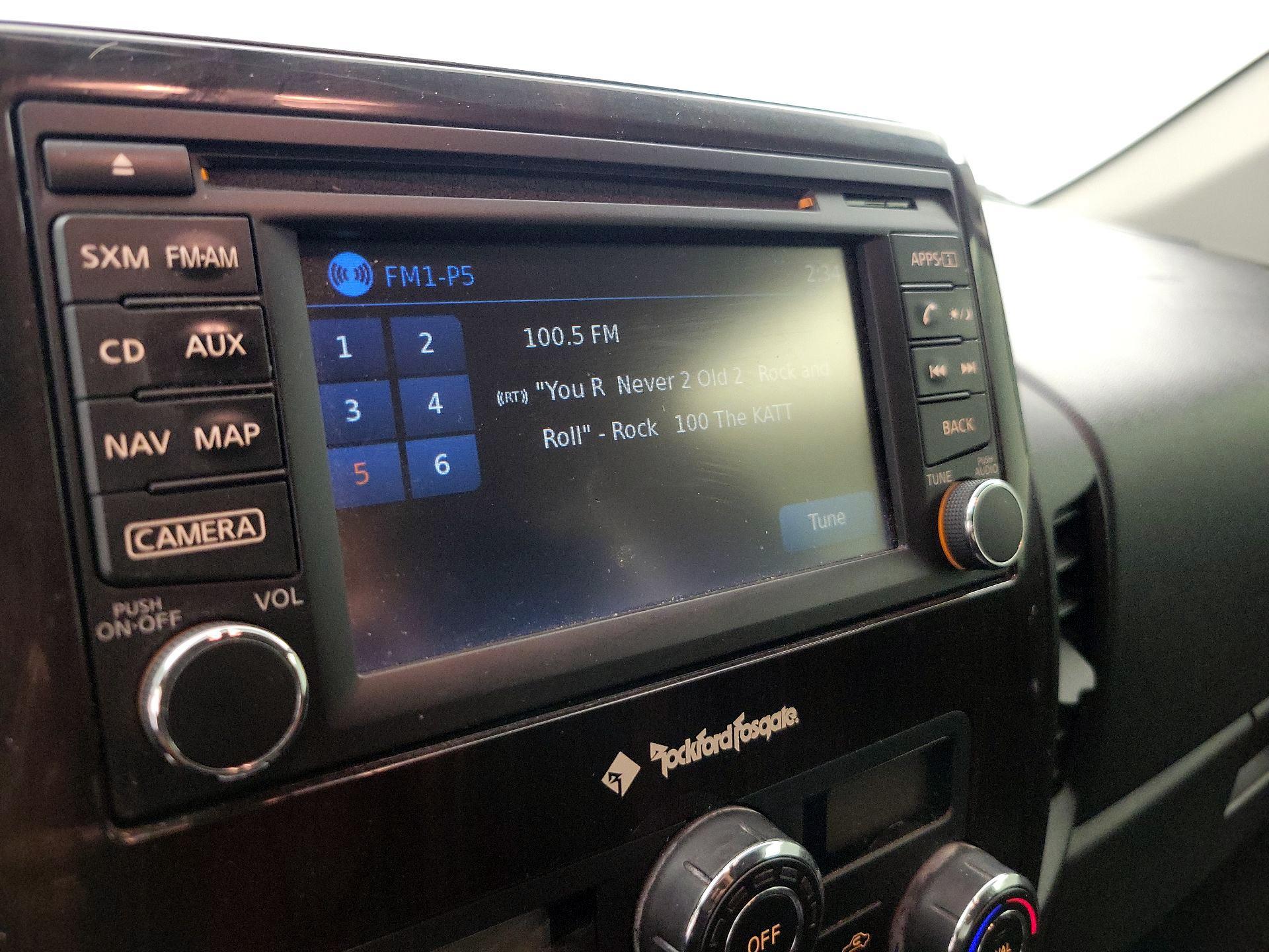 Thumbnail: 2015 Nissan Titan - 15