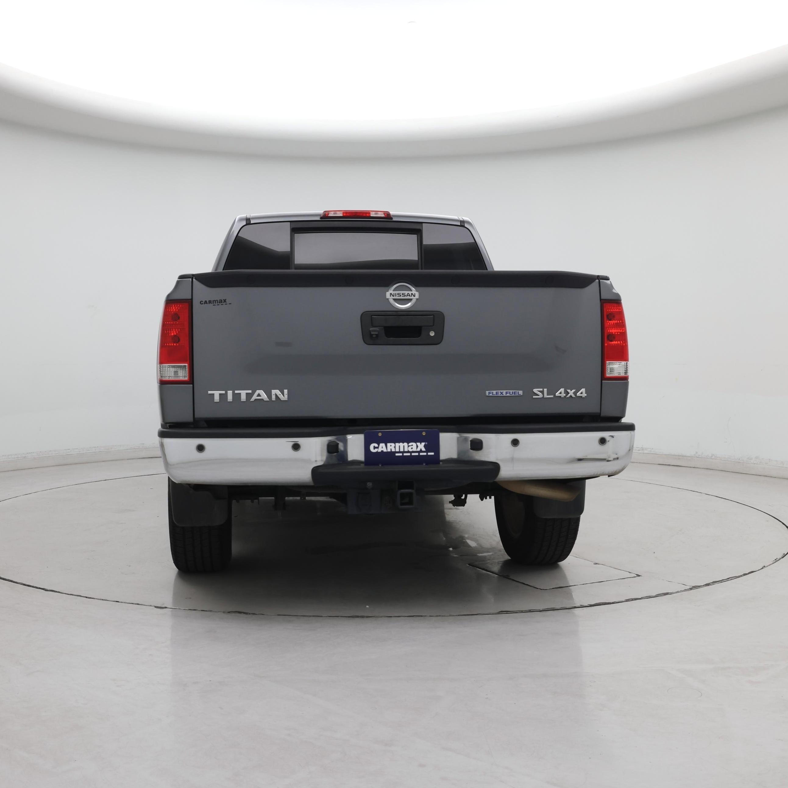Thumbnail: 2015 Nissan Titan - 6