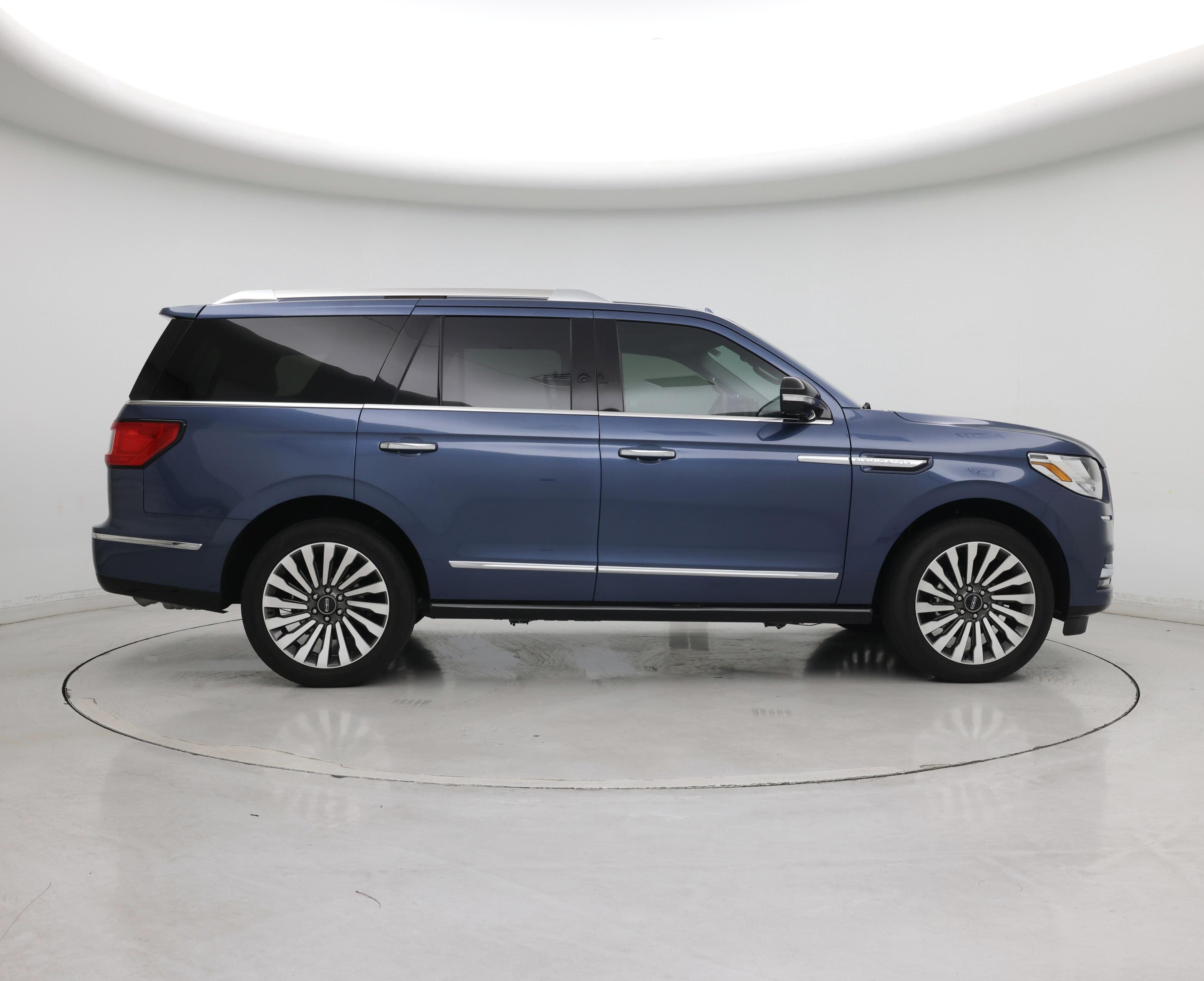 Thumbnail: 2018 Lincoln Navigator - 7