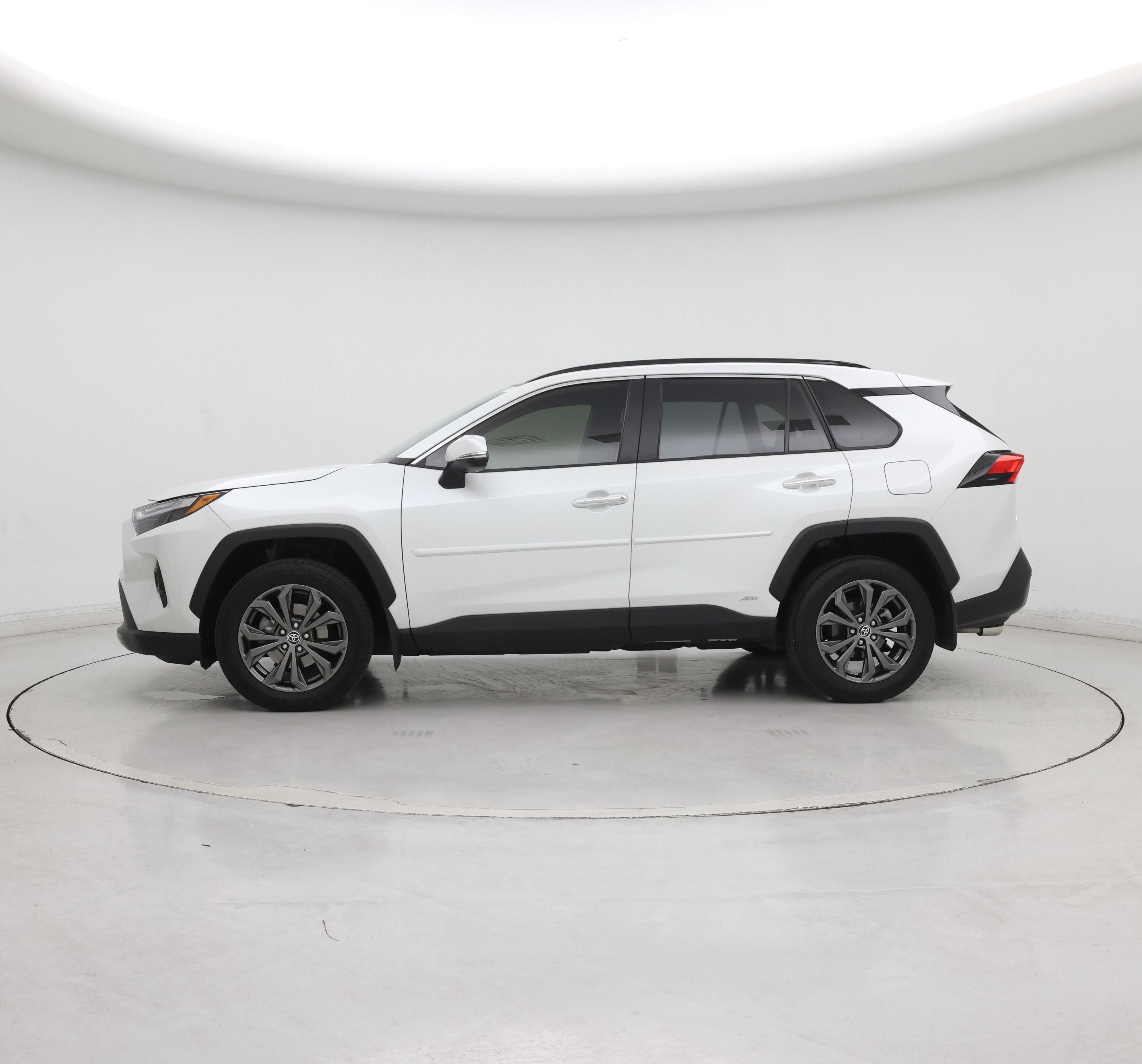 Thumbnail: 2024 Toyota RAV4 - 3