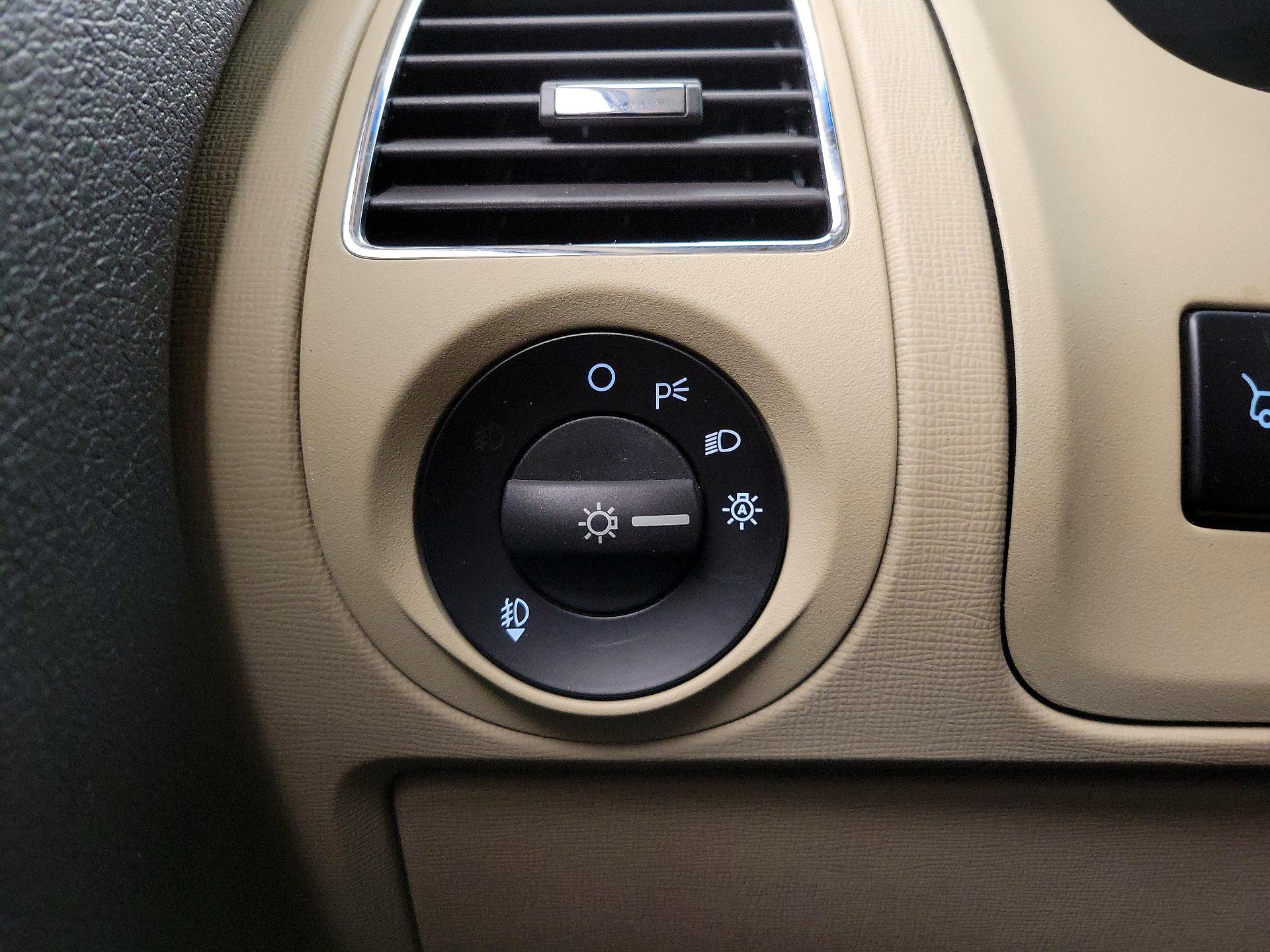 Thumbnail: 2016 Ford Flex - 13