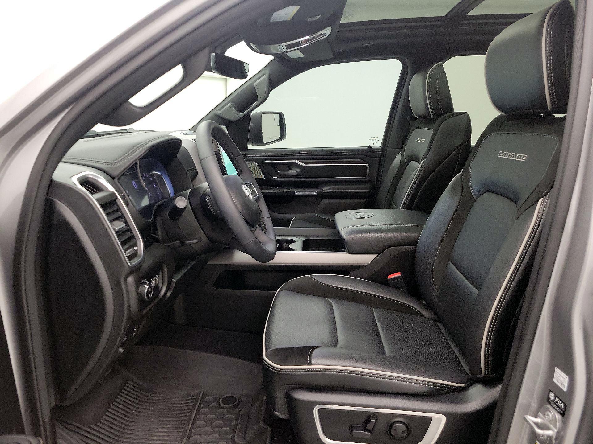 Thumbnail: 2025 RAM 1500 - 11