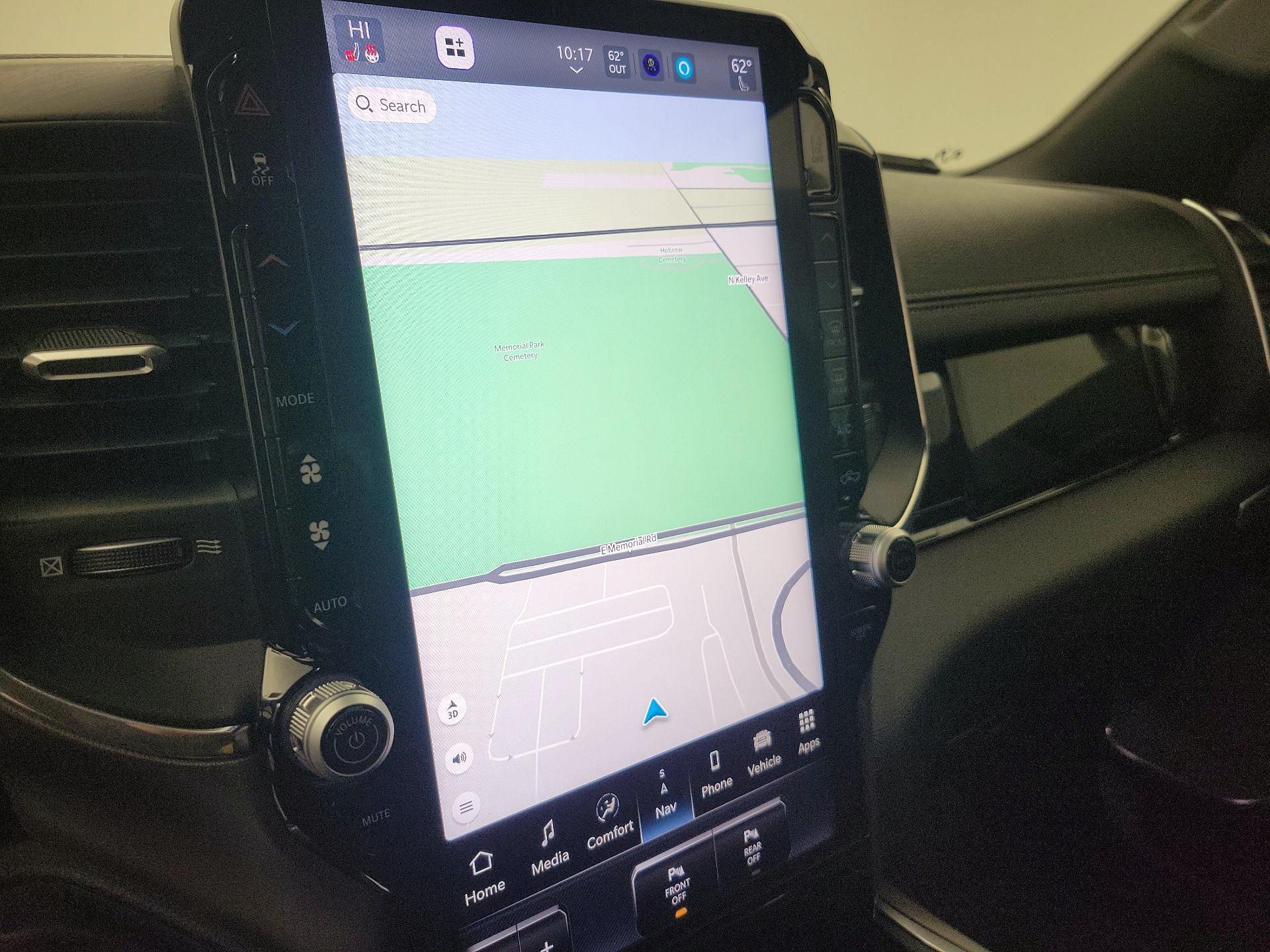 Thumbnail: 2025 RAM 1500 - 14