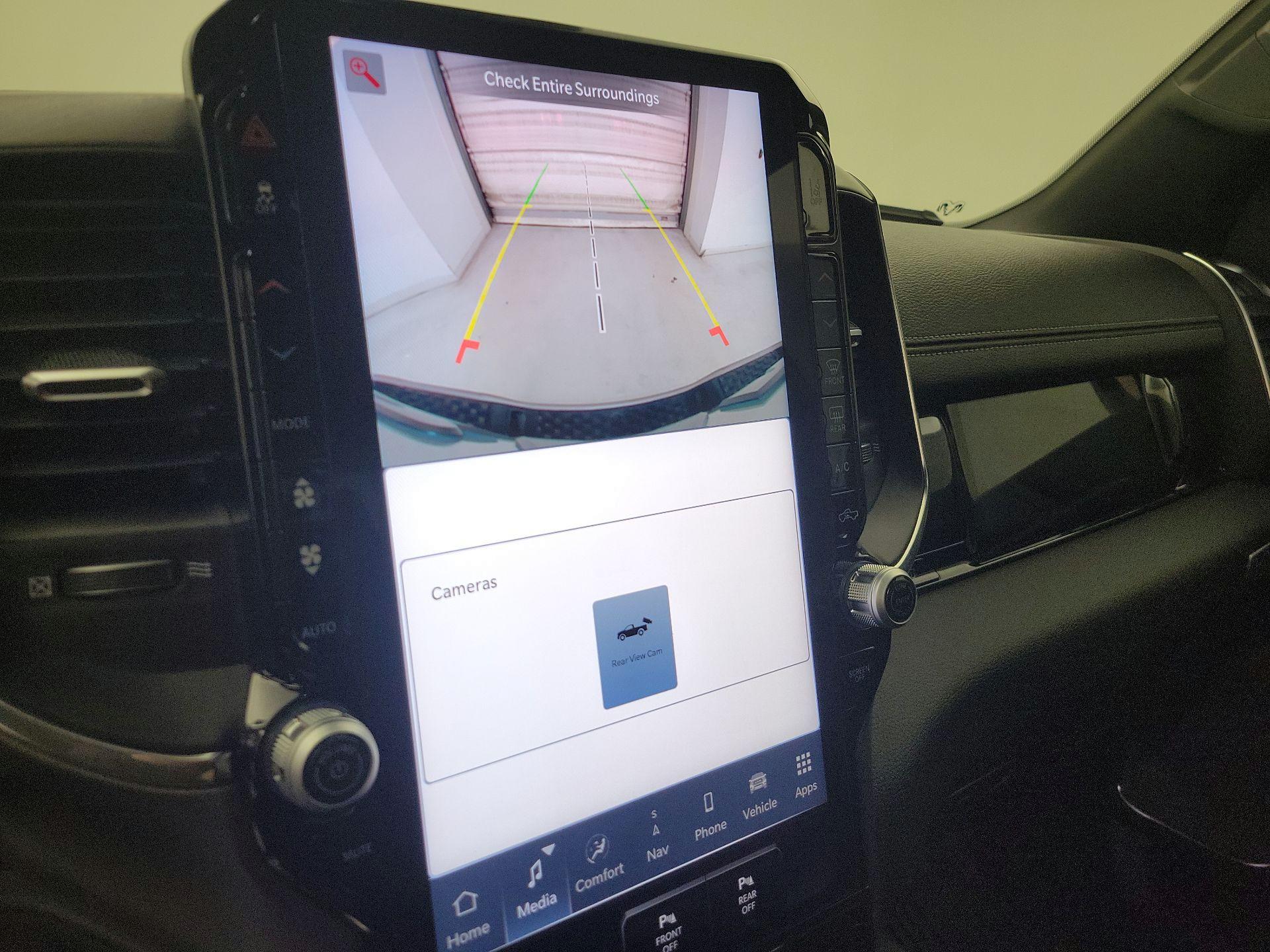 Thumbnail: 2025 RAM 1500 - 15