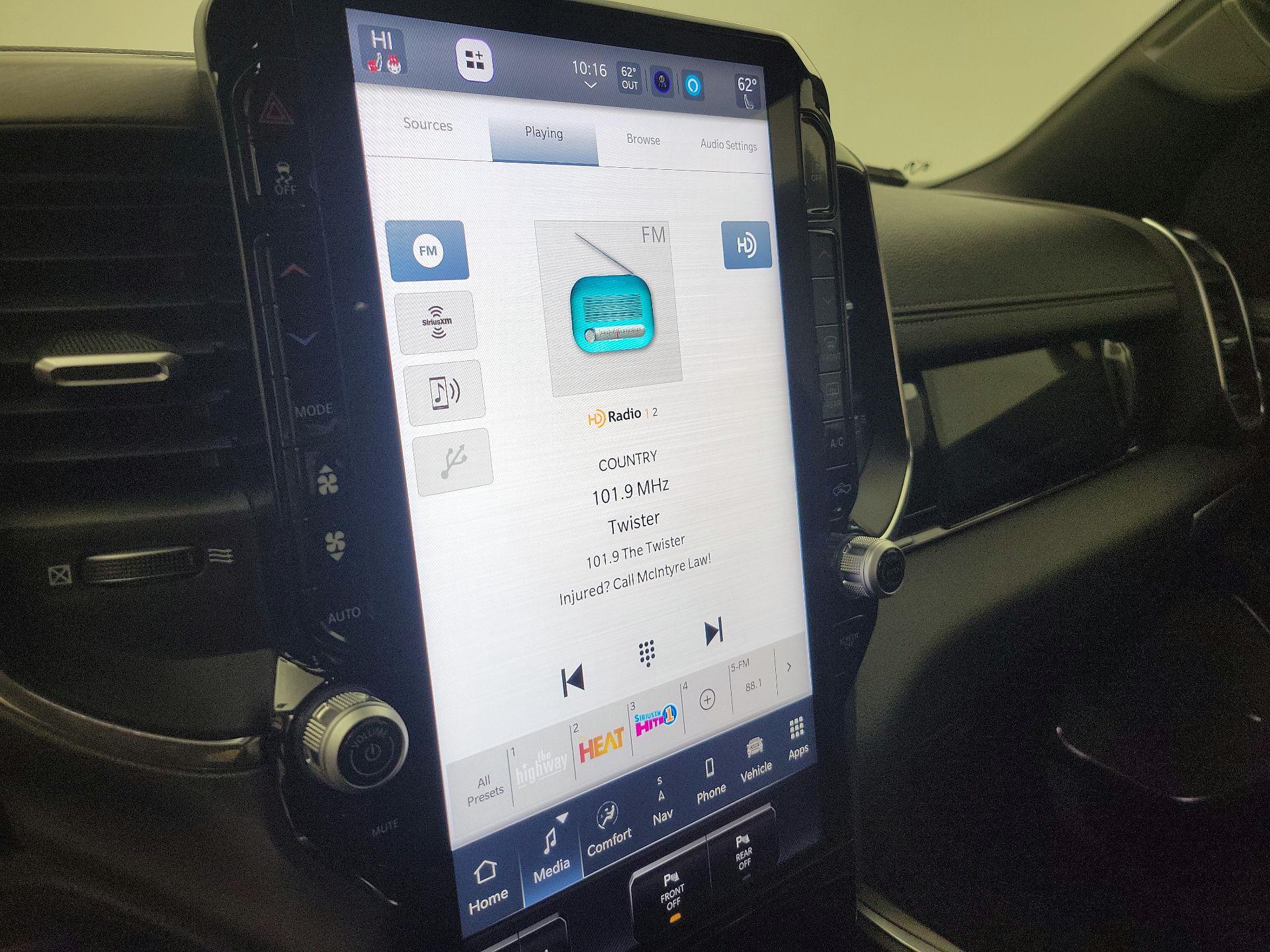 Thumbnail: 2025 RAM 1500 - 16