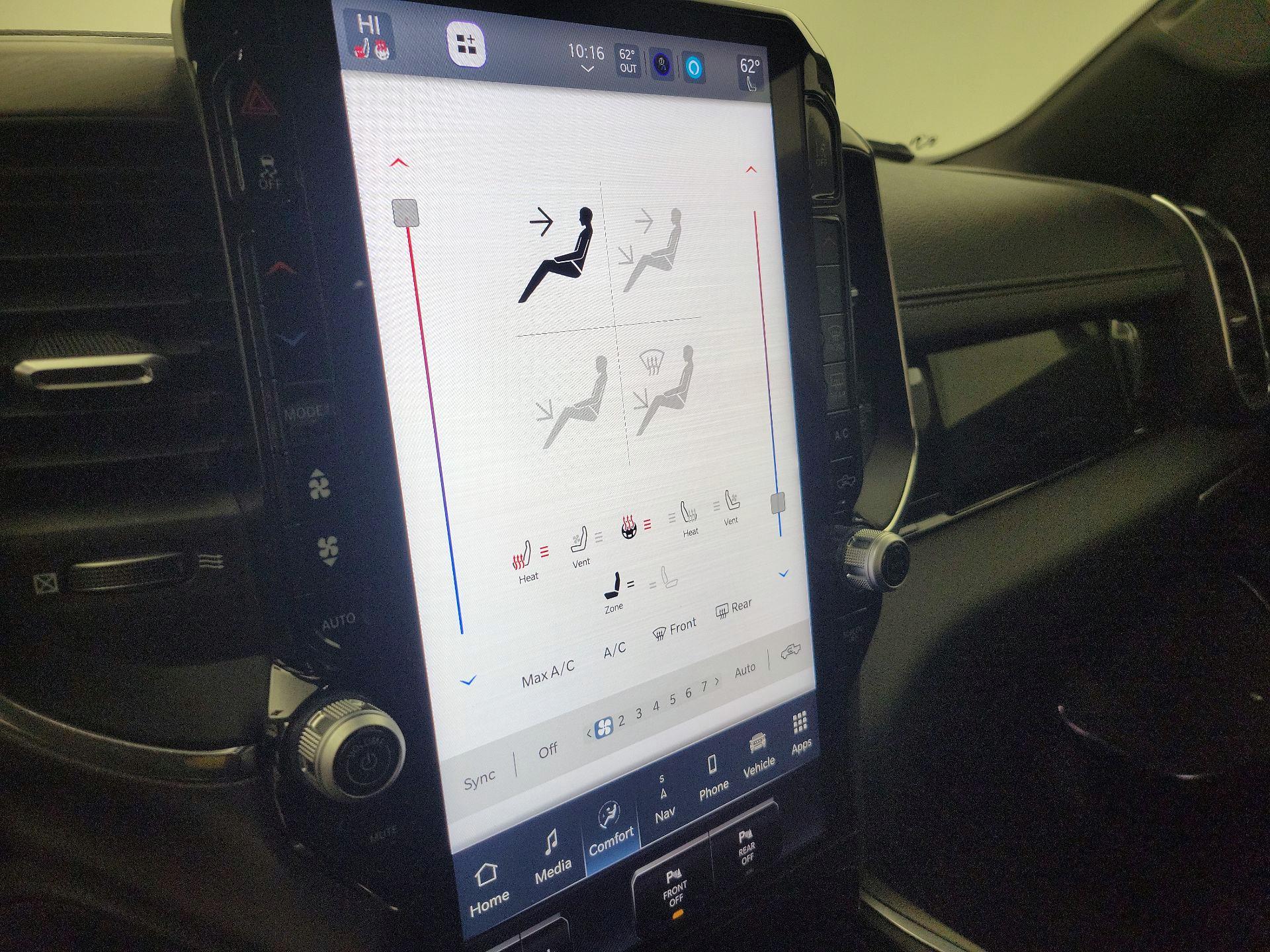 Thumbnail: 2025 RAM 1500 - 17