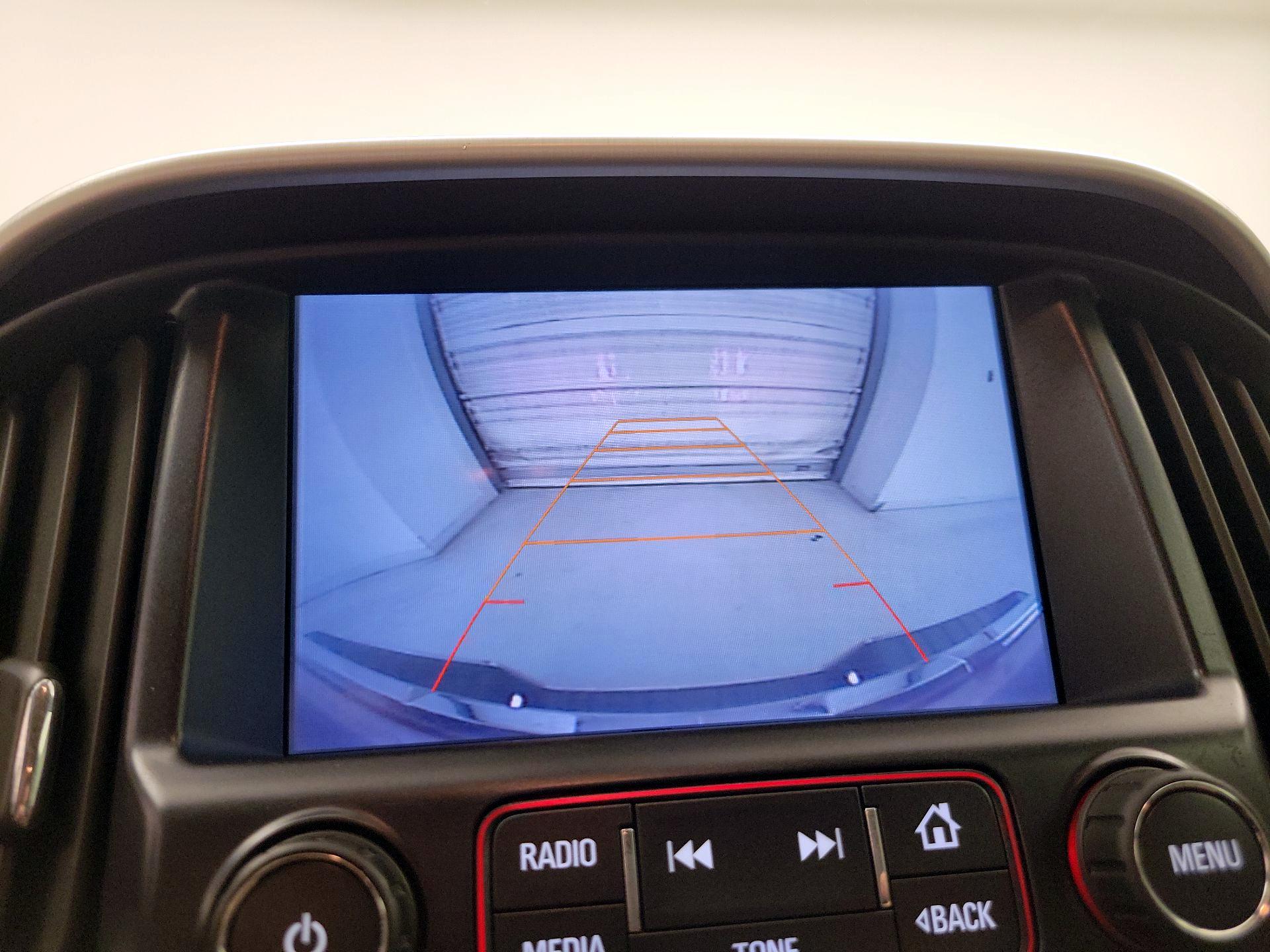 Thumbnail: 2016 GMC Canyon - 15