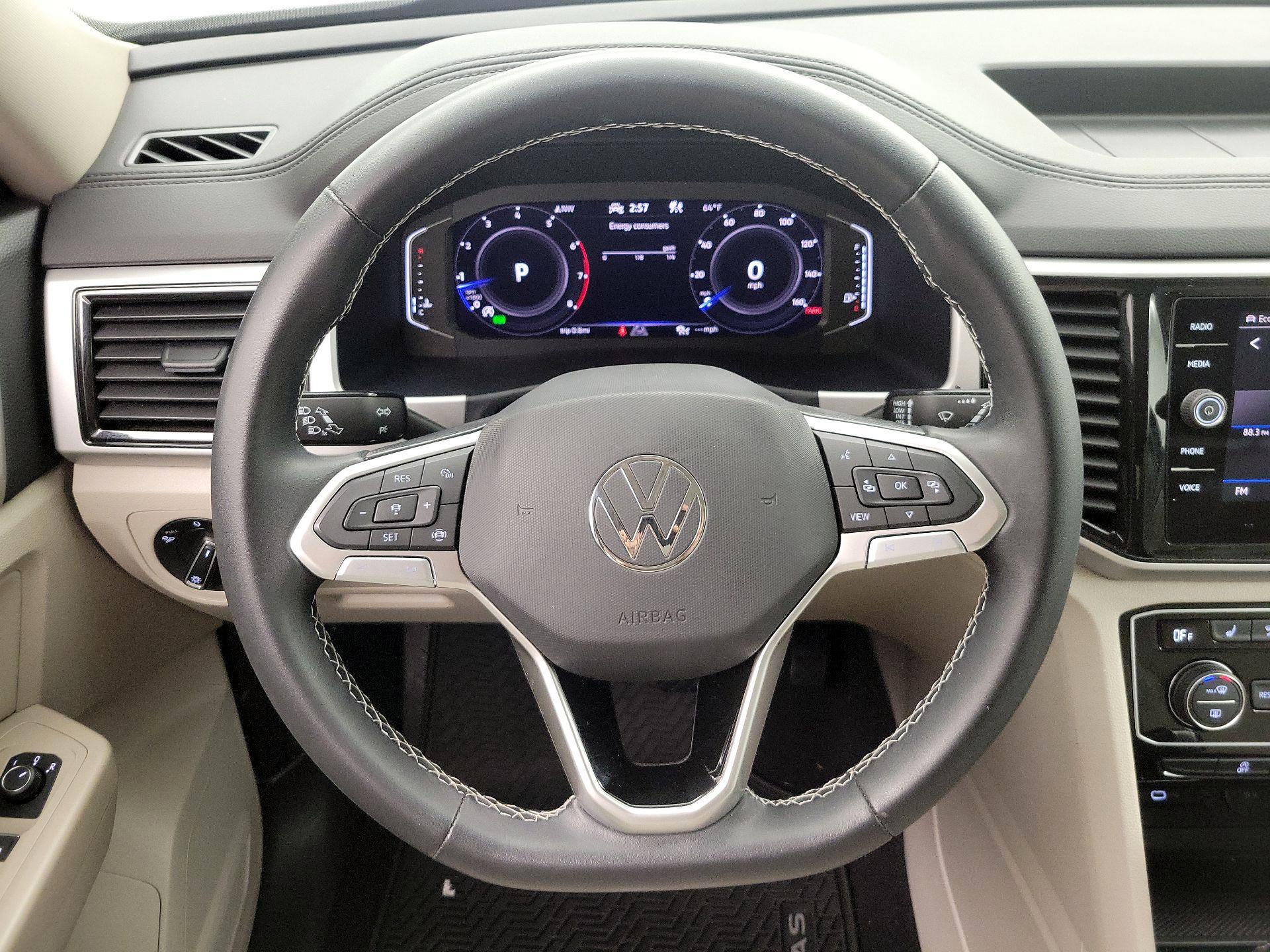 Thumbnail: 2022 Volkswagen Atlas - 10