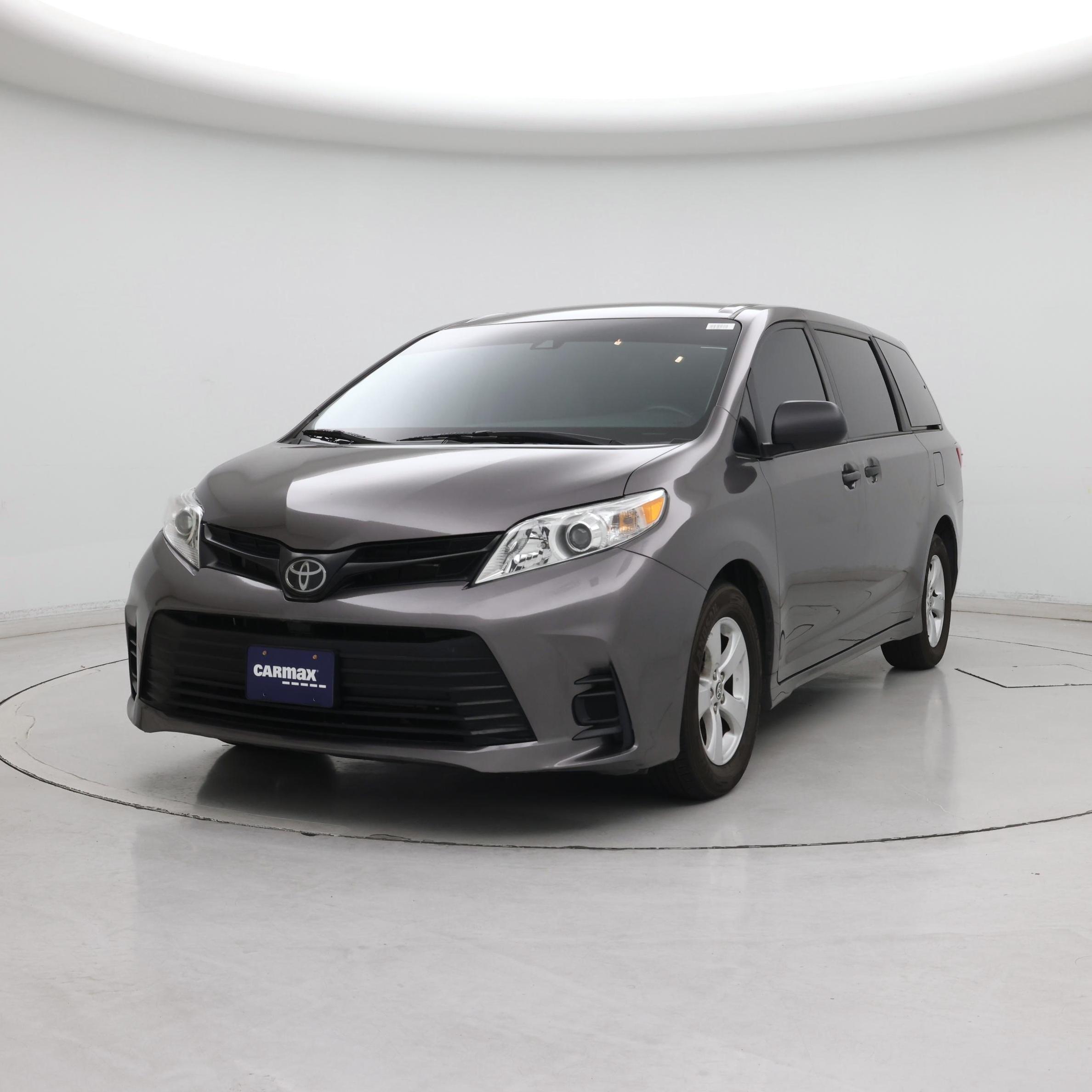 Thumbnail: 2020 Toyota Sienna - 4