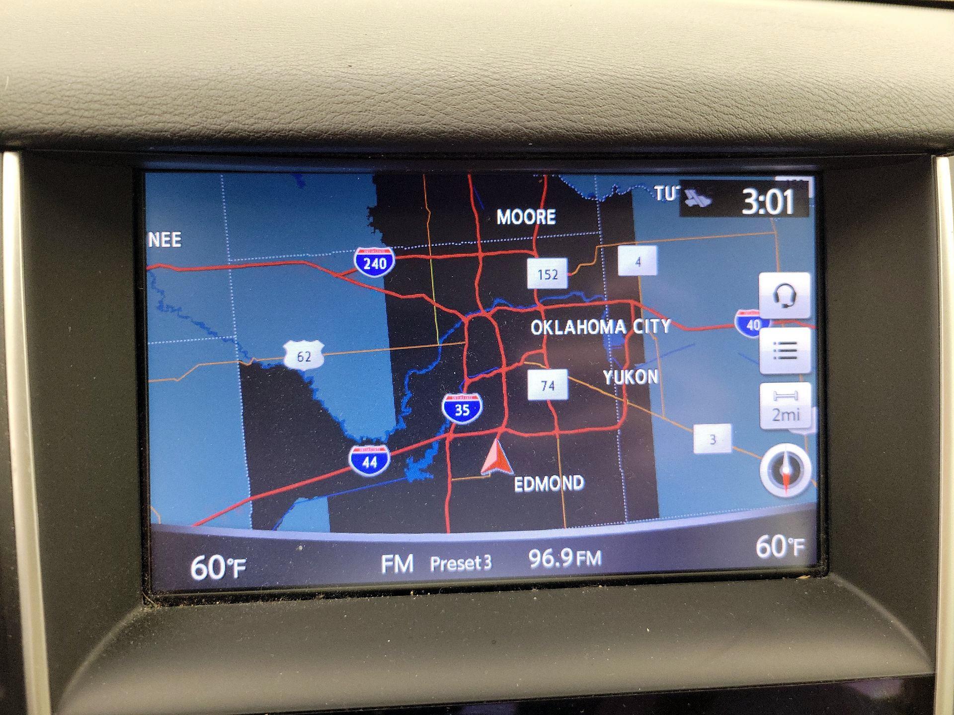 Thumbnail: 2017 INFINITI Q50 - 14