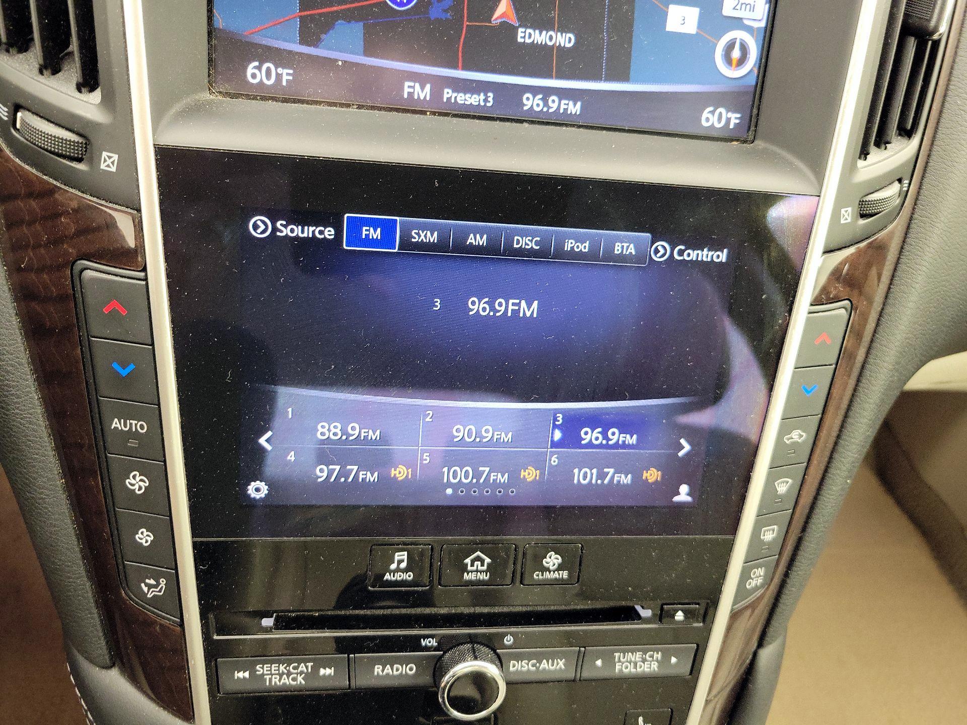 Thumbnail: 2017 INFINITI Q50 - 16