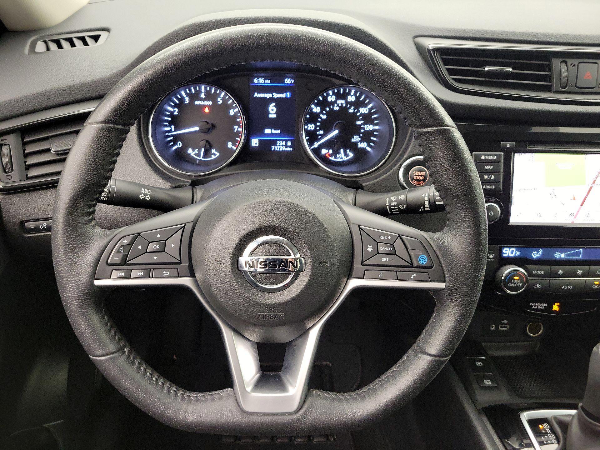 Thumbnail: 2019 Nissan Rogue - 10