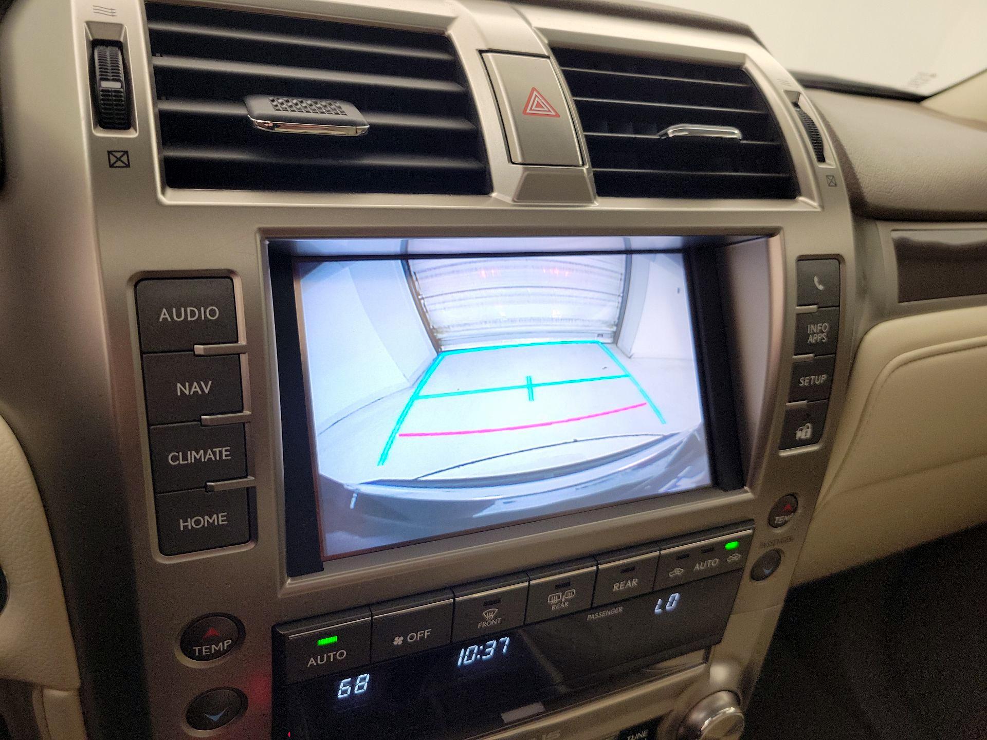 Thumbnail: 2019 Lexus GX - 15
