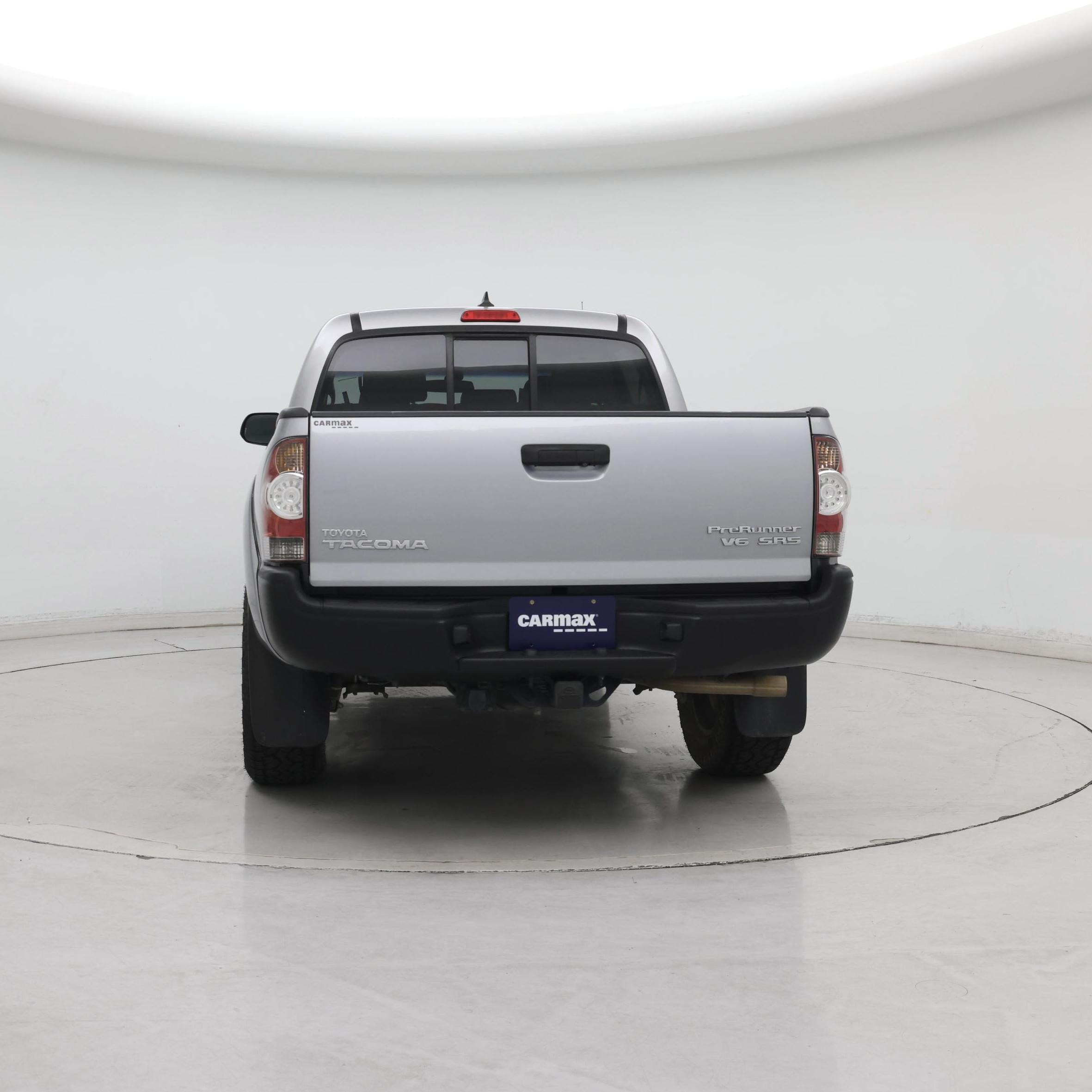 Thumbnail: 2015 Toyota Tacoma - 6