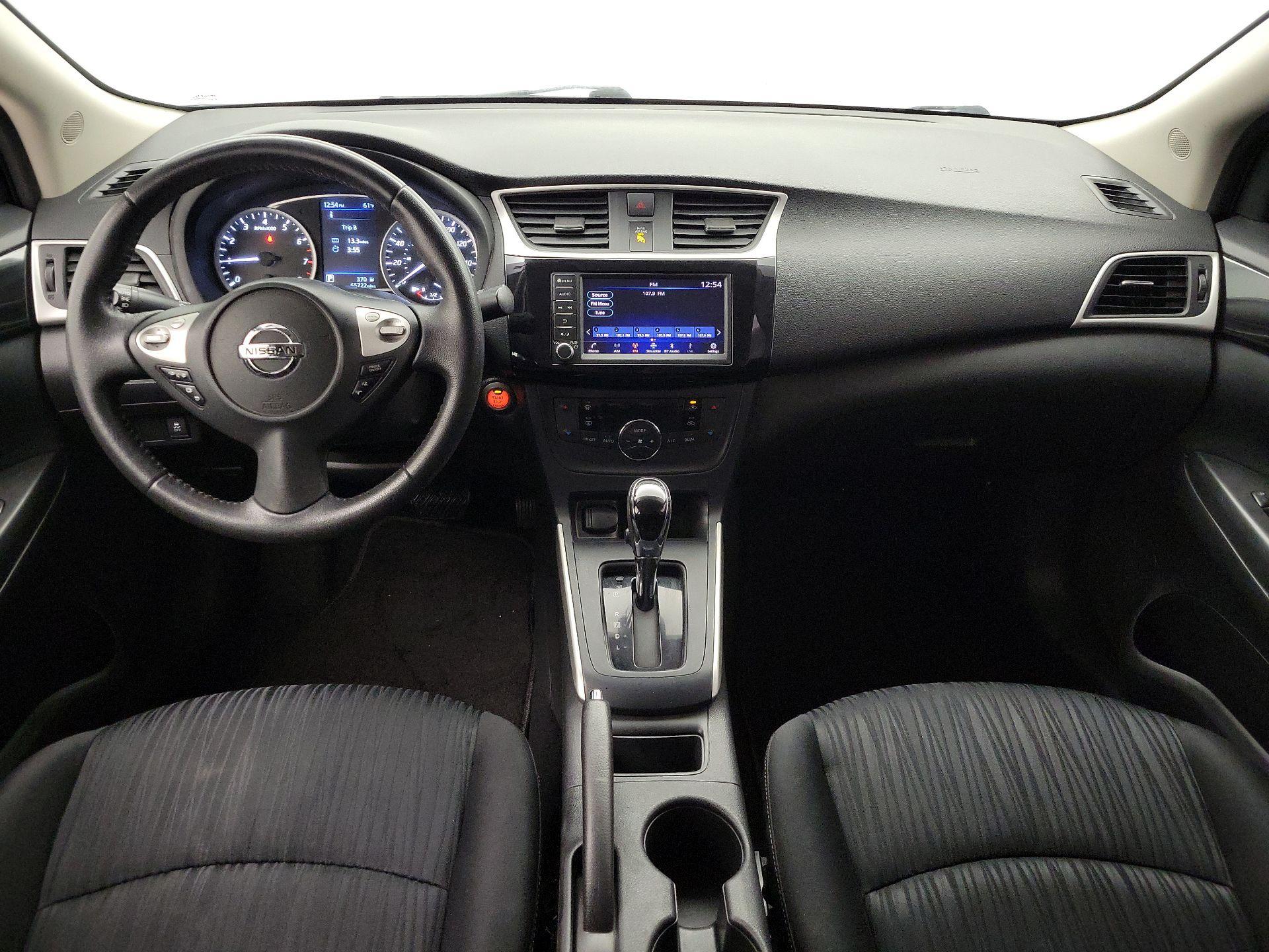 Thumbnail: 2019 Nissan Sentra - 9
