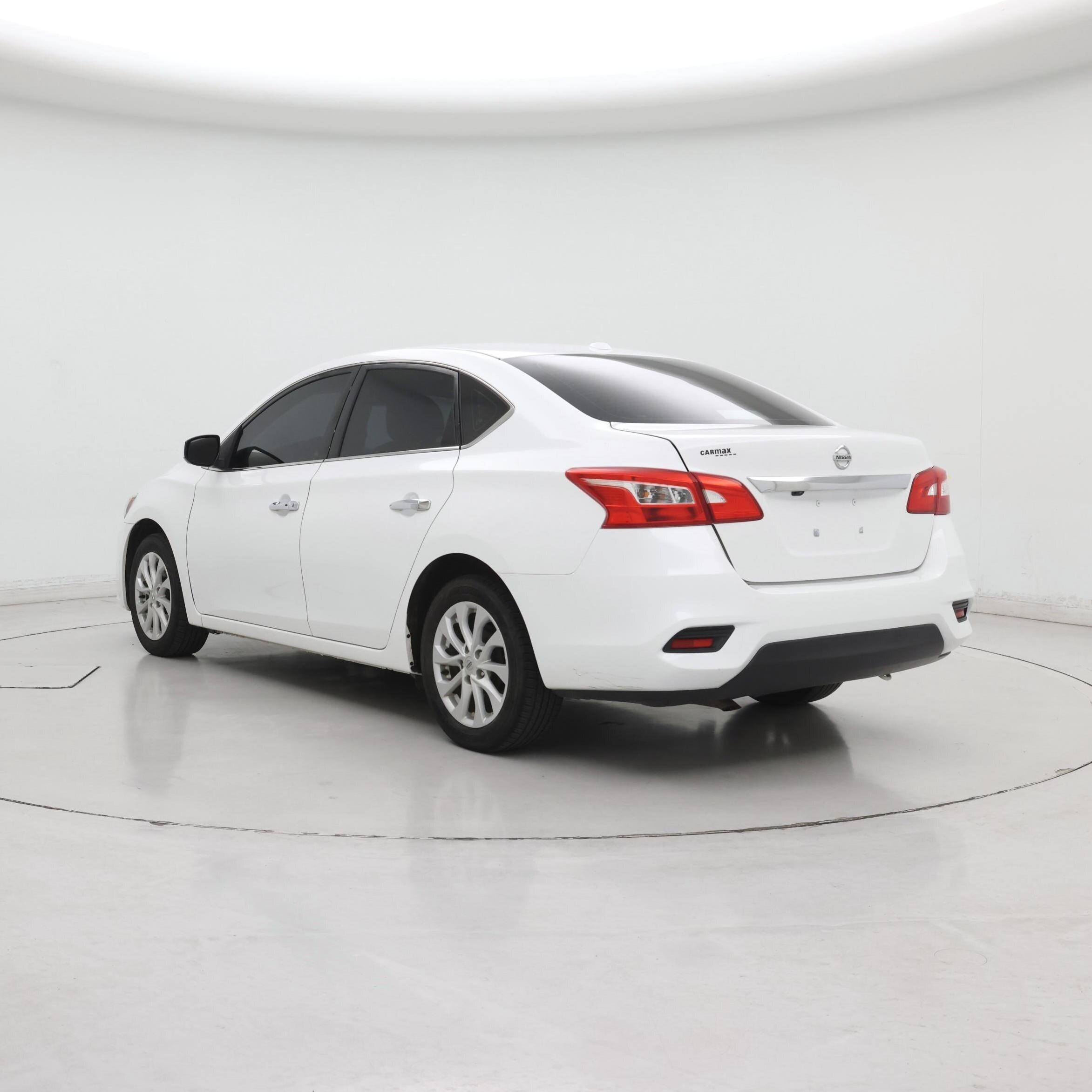 Thumbnail: 2019 Nissan Sentra - 2