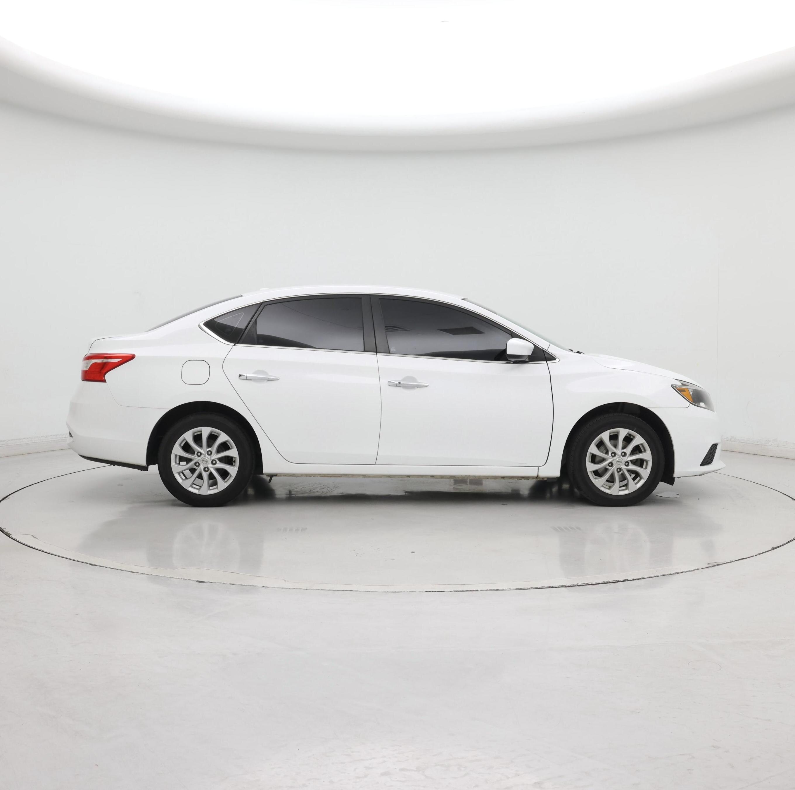 Thumbnail: 2019 Nissan Sentra - 7