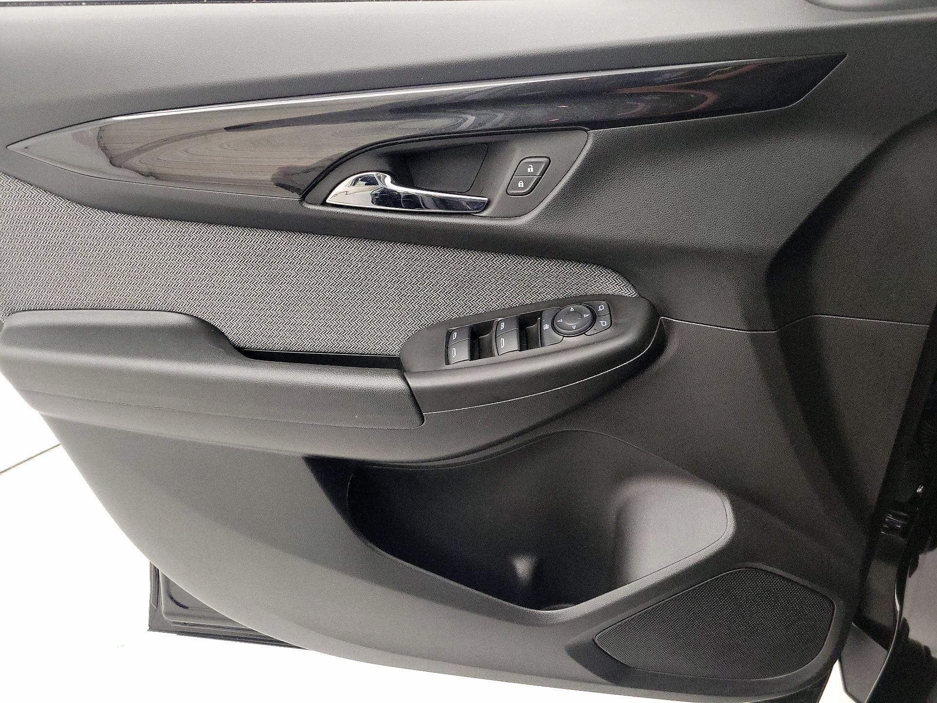 Thumbnail: 2025 Chevrolet TrailBlazer - 12