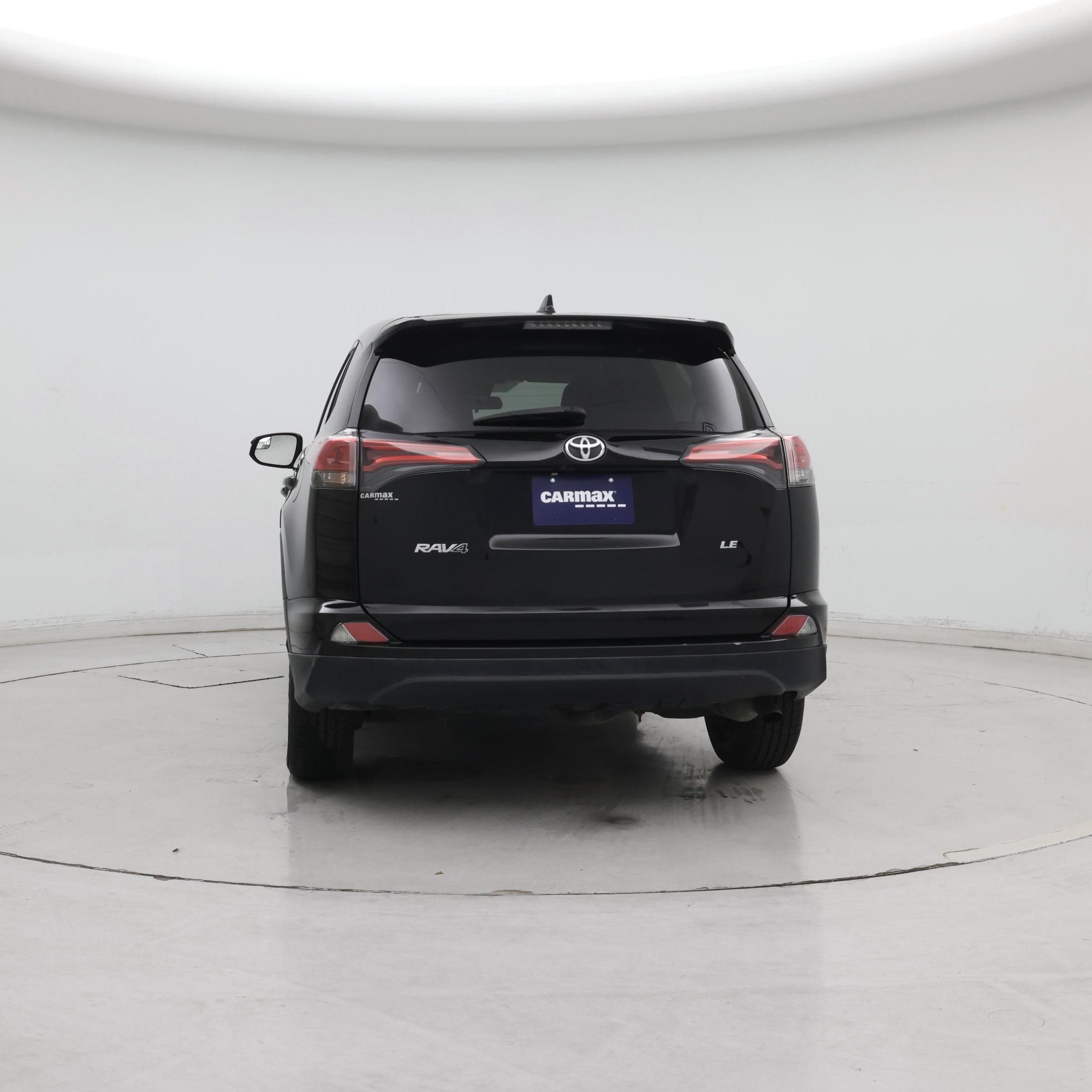 Thumbnail: 2018 Toyota RAV4 - 6