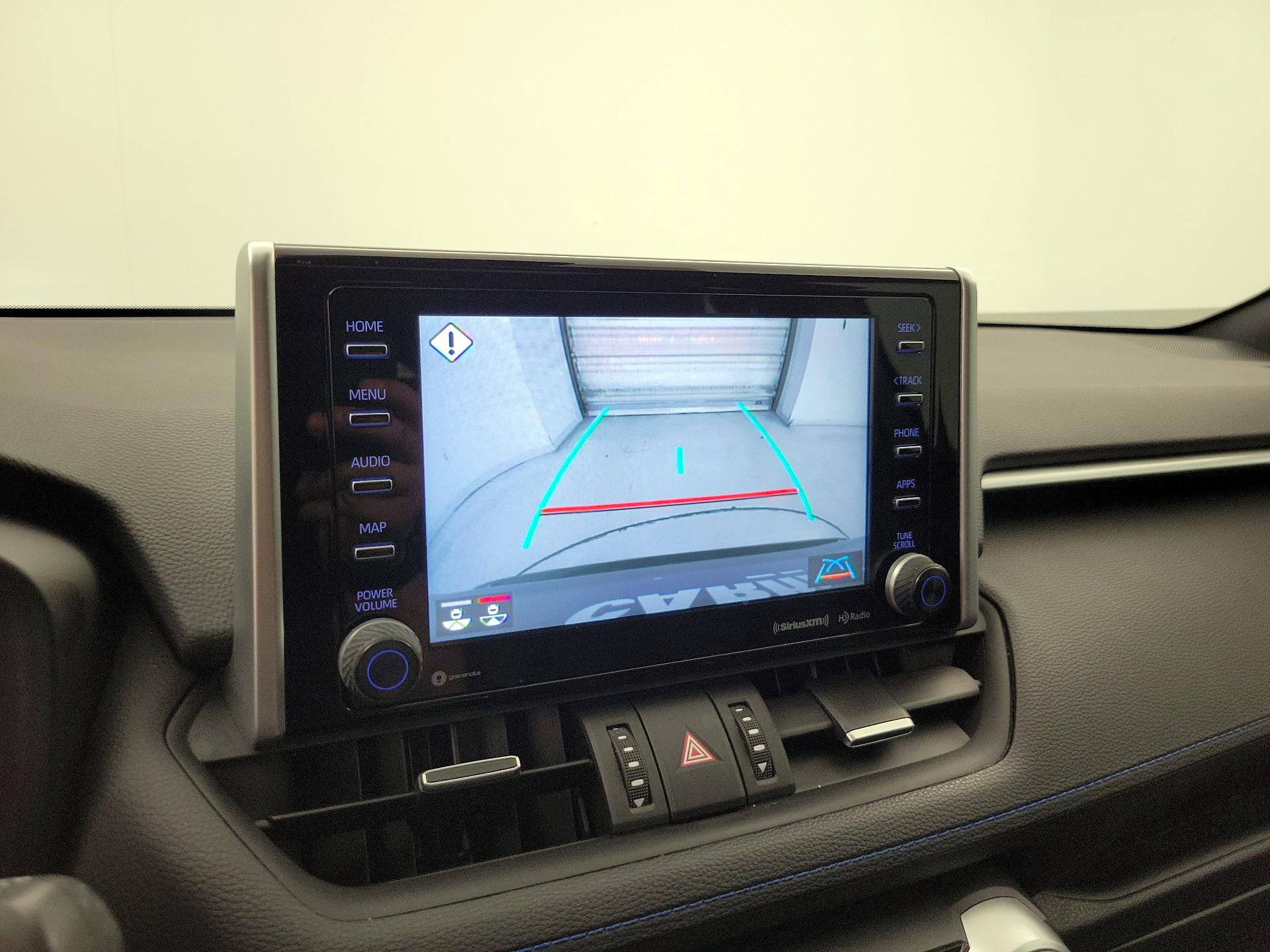Thumbnail: 2021 Toyota RAV4 - 14