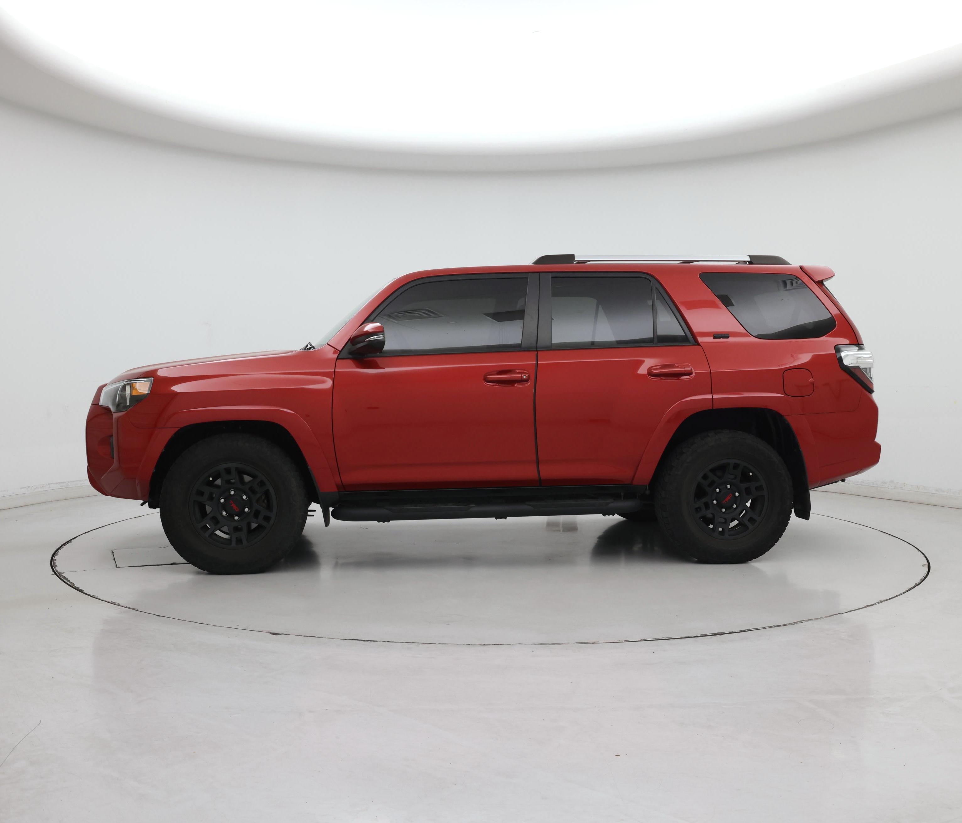 Thumbnail: 2022 Toyota 4Runner - 3