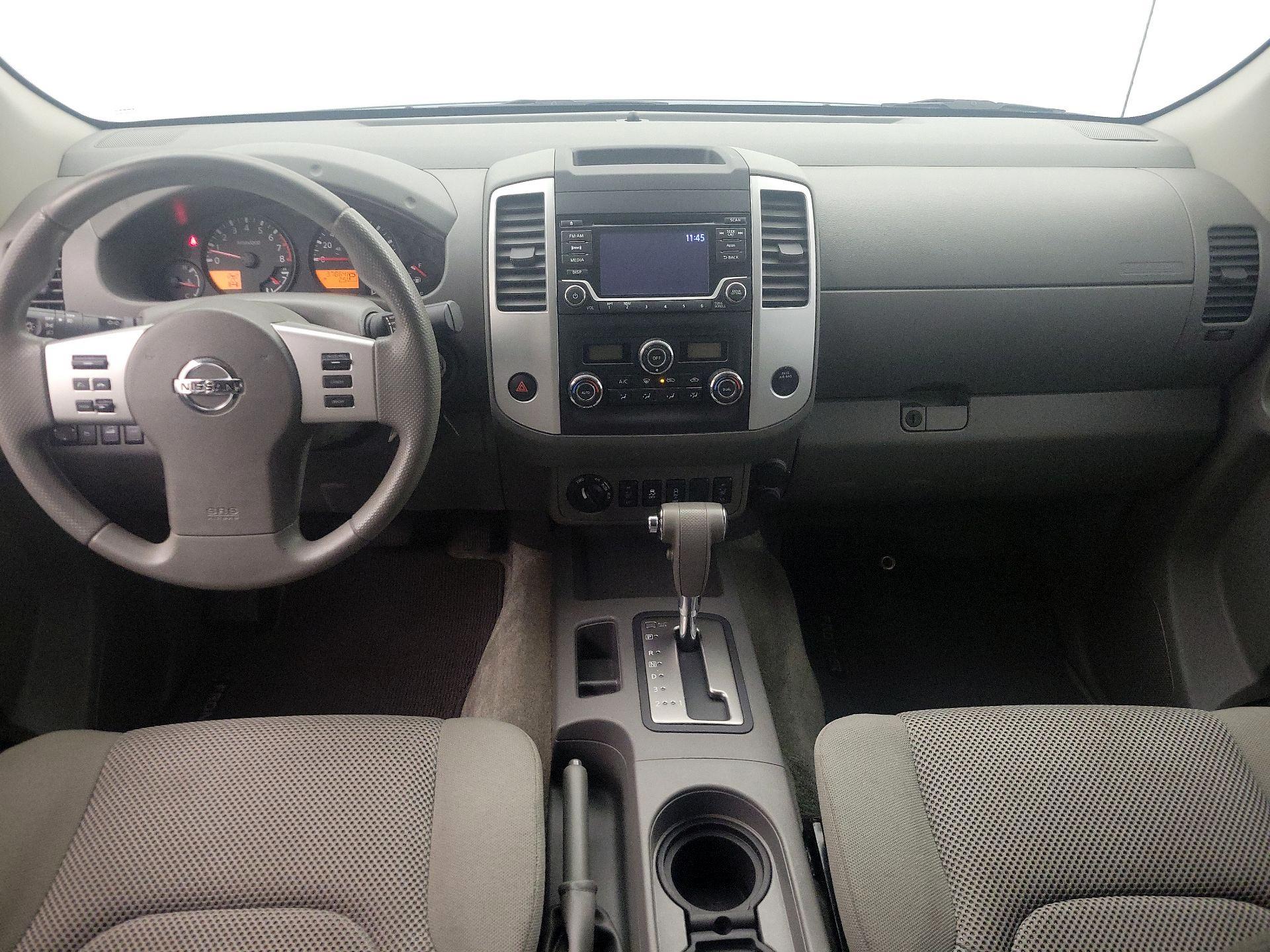 Thumbnail: 2015 Nissan Frontier - 9