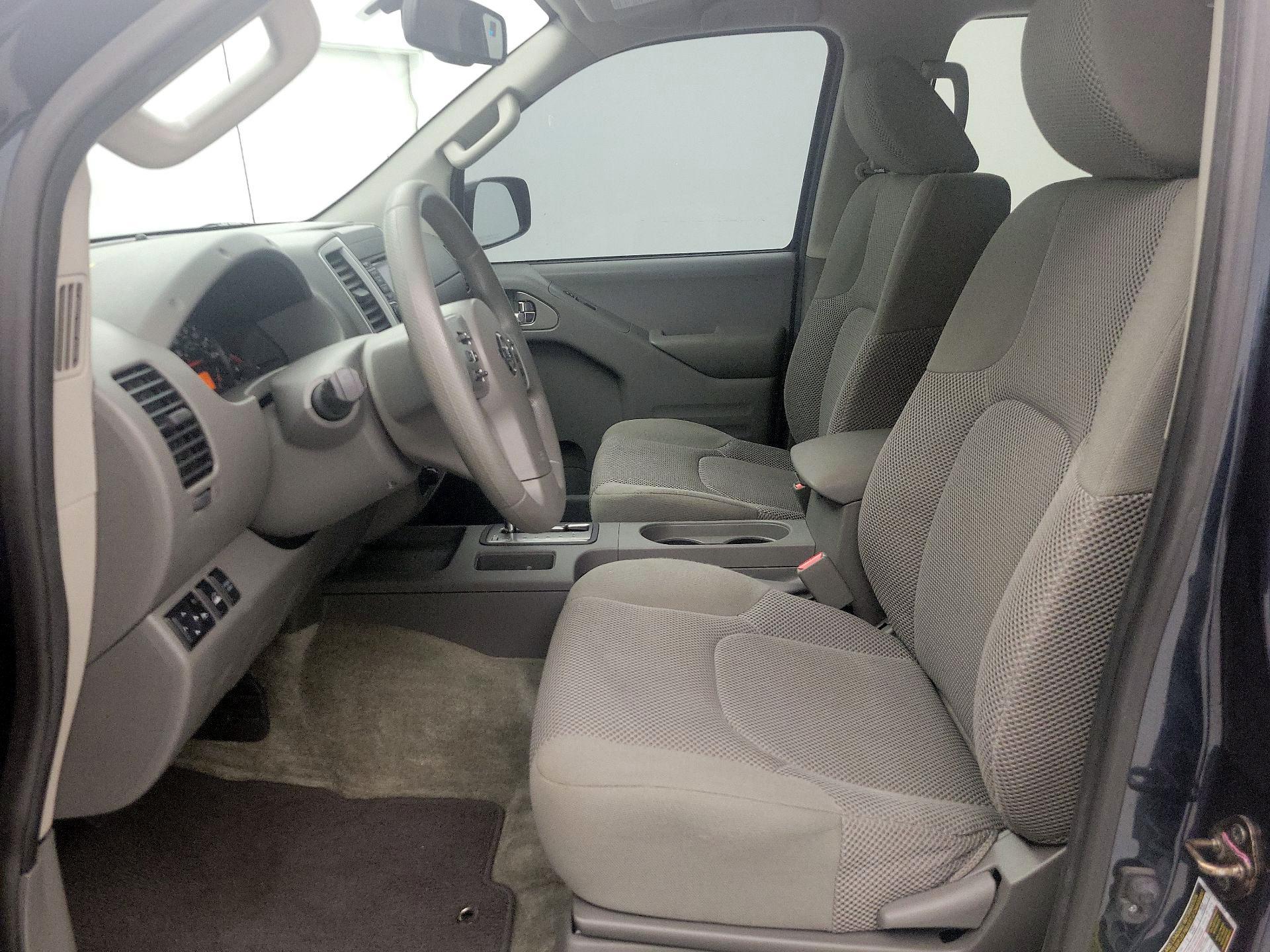 Thumbnail: 2015 Nissan Frontier - 11