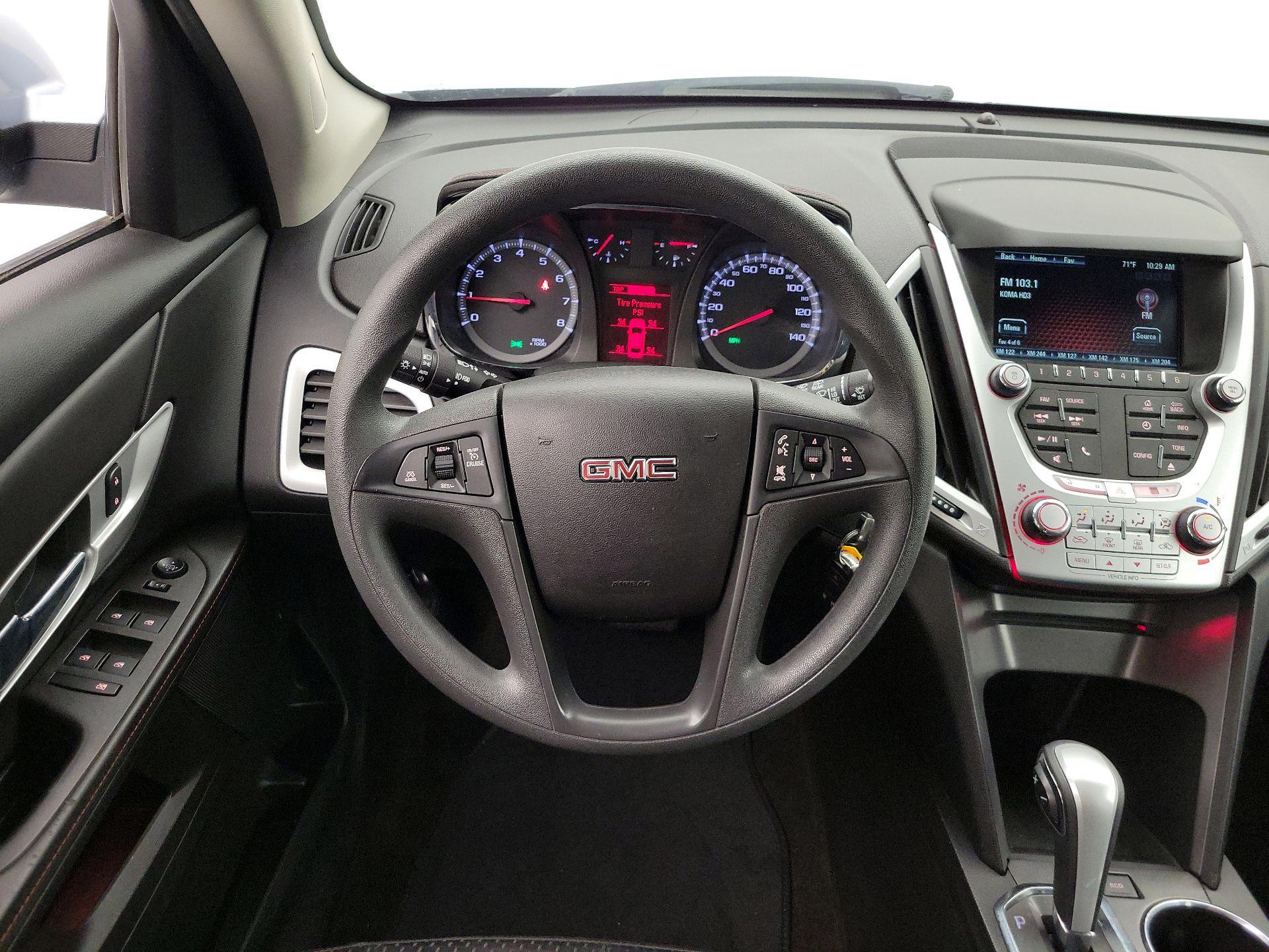 Thumbnail: 2015 GMC Terrain - 10