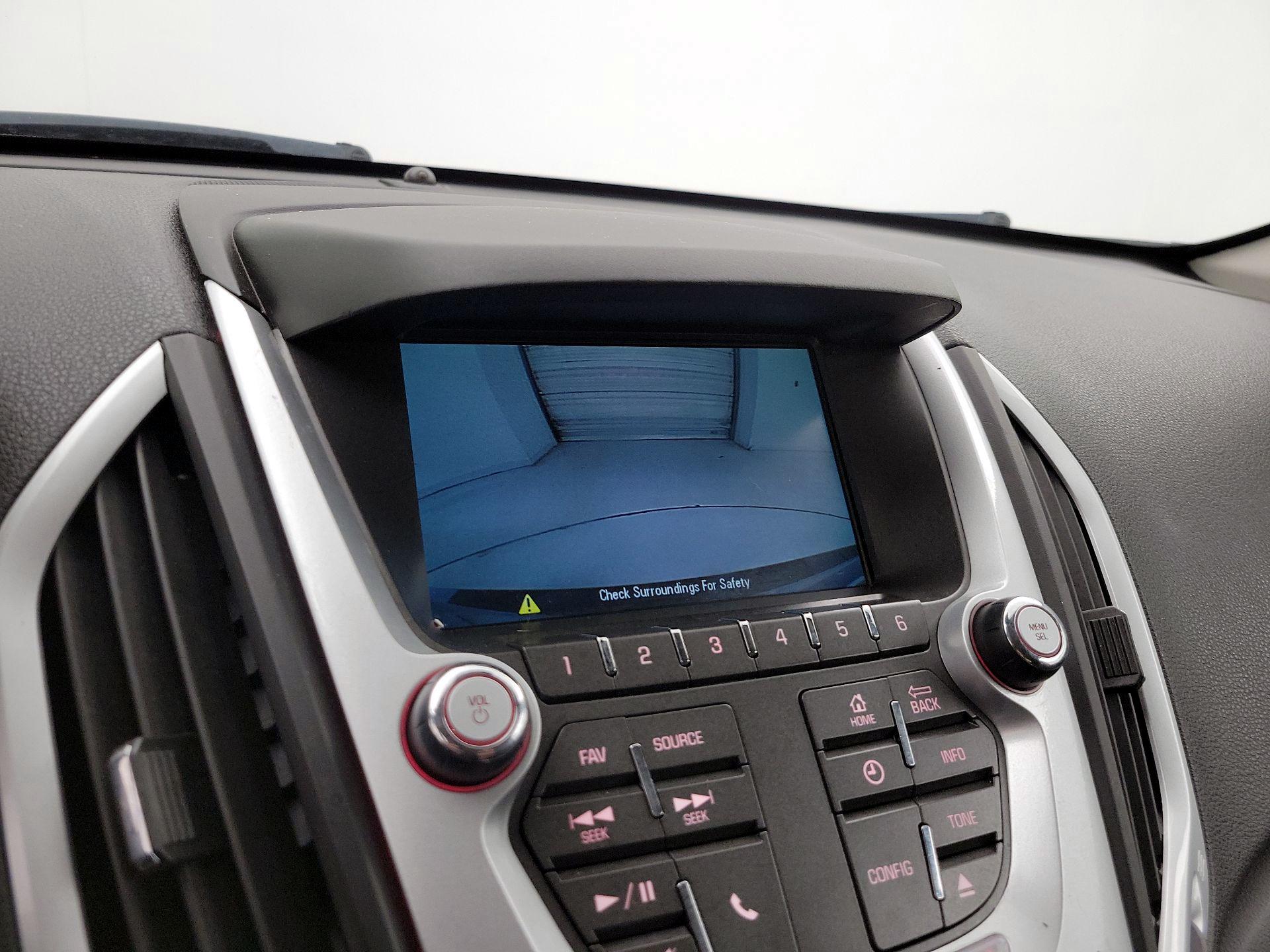 Thumbnail: 2015 GMC Terrain - 13