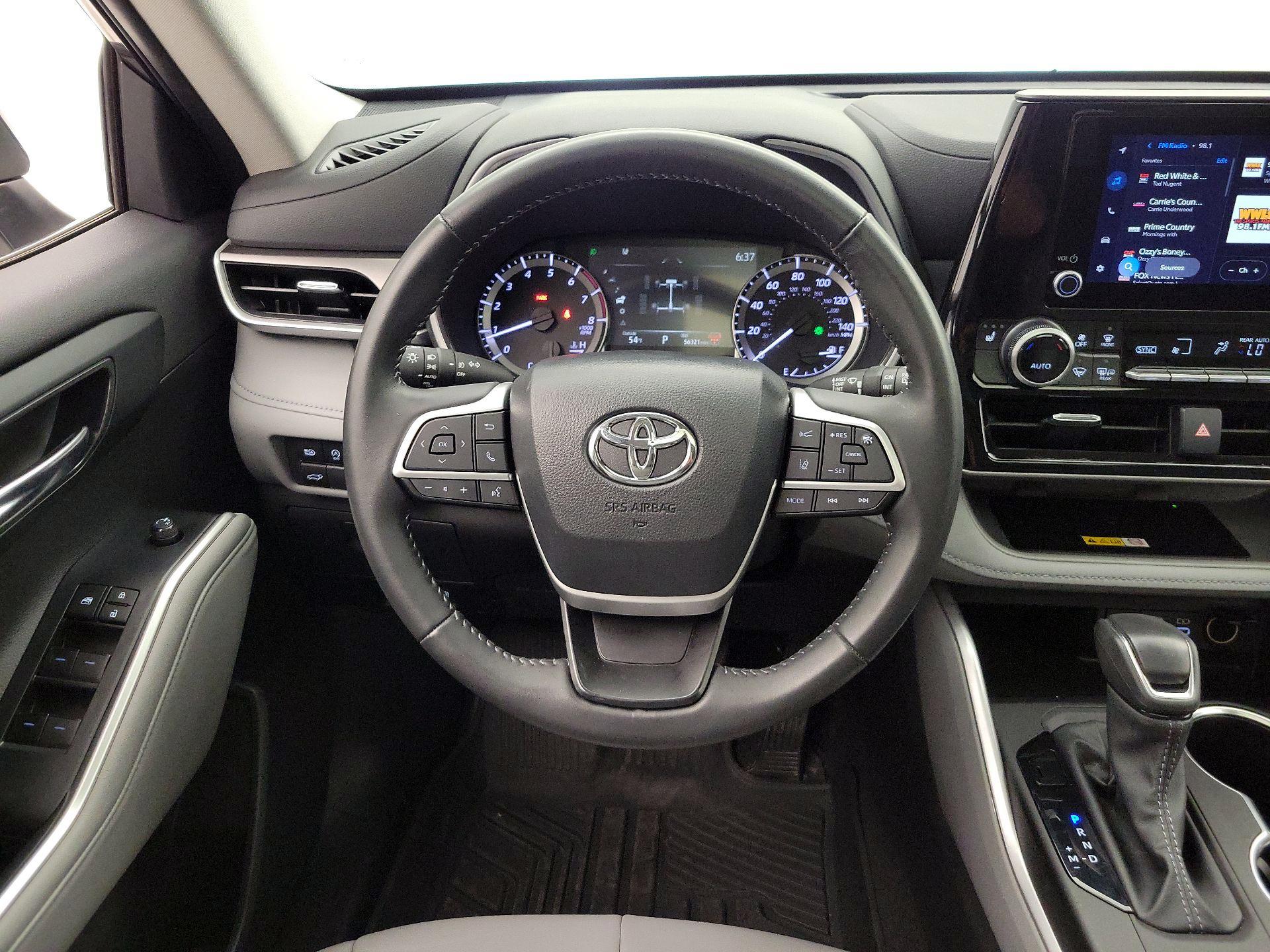 Thumbnail: 2024 Toyota Highlander - 10