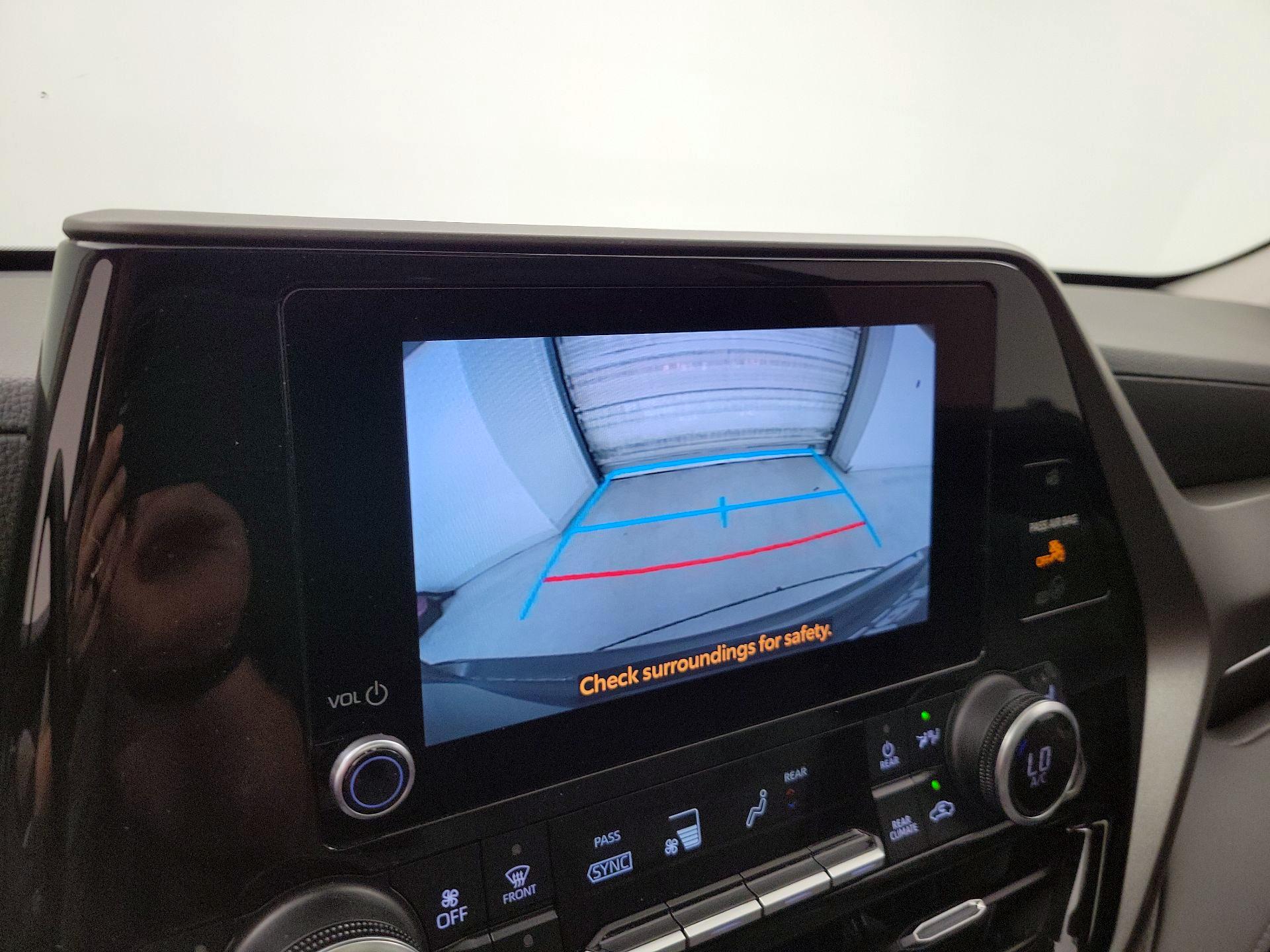 Thumbnail: 2024 Toyota Highlander - 14