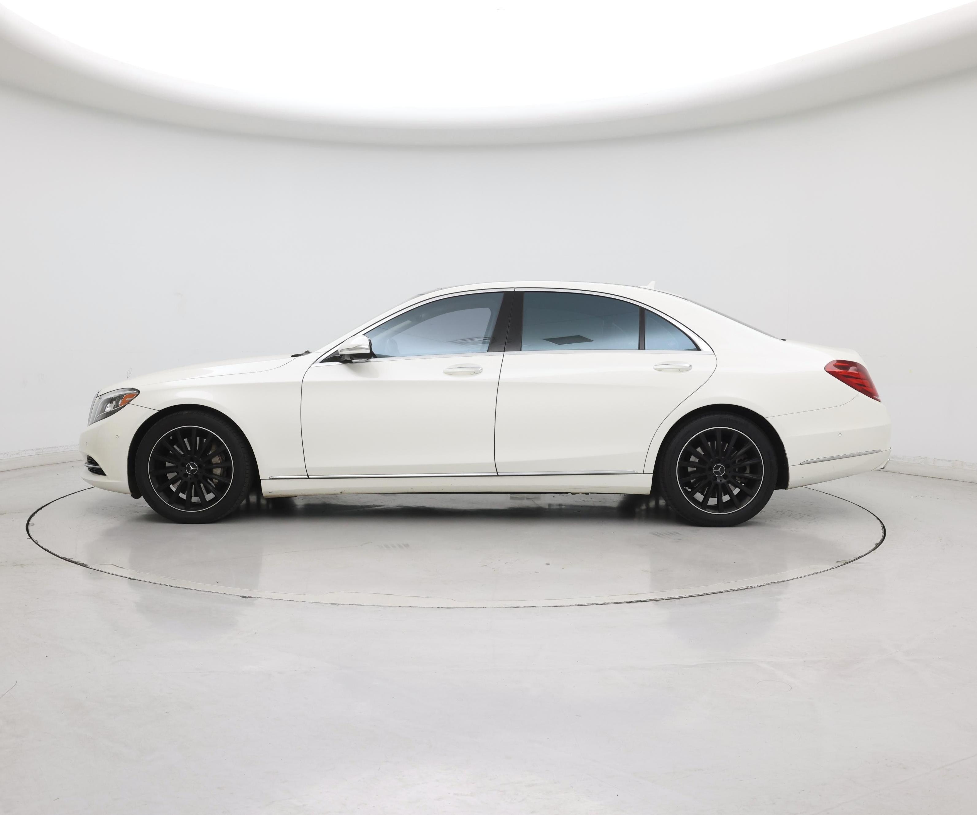 Thumbnail: 2016 Mercedes-Benz S-Class - 3