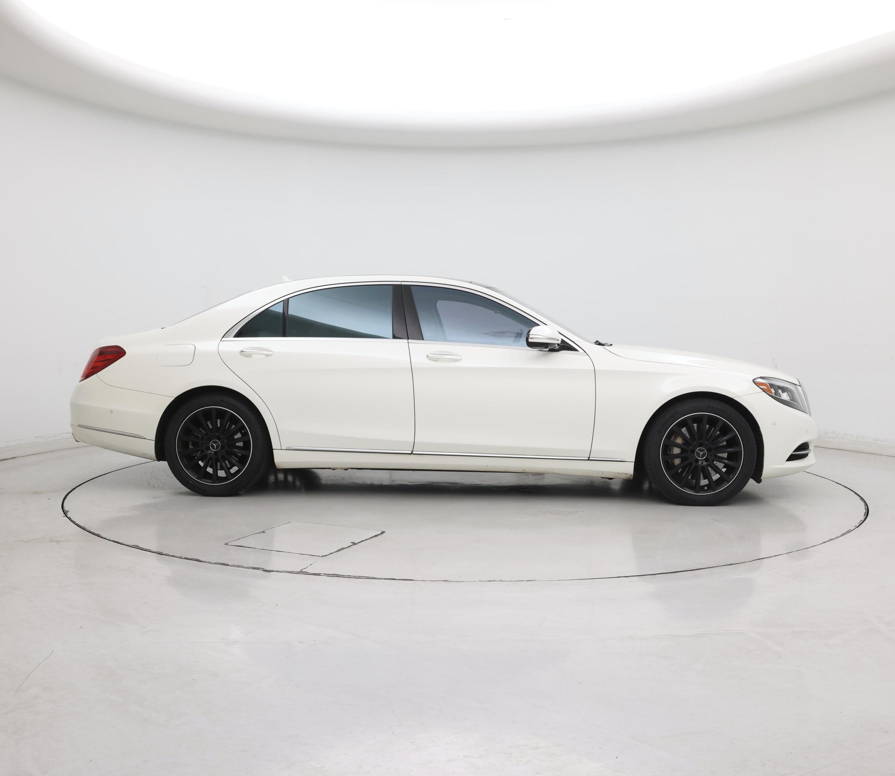 Thumbnail: 2016 Mercedes-Benz S-Class - 7