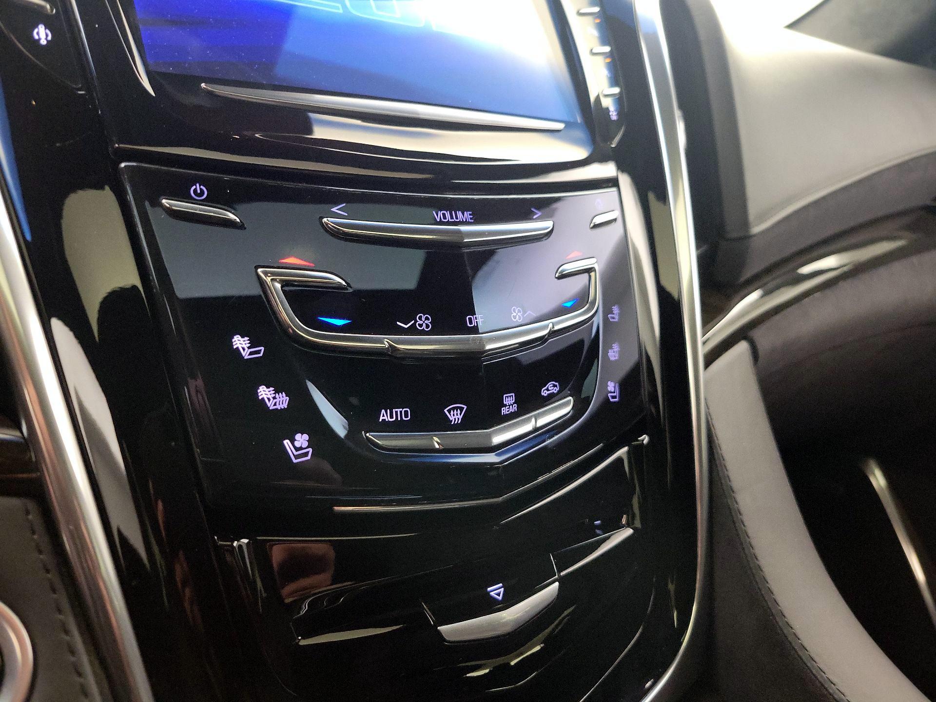 Thumbnail: 2016 Cadillac Escalade - 17