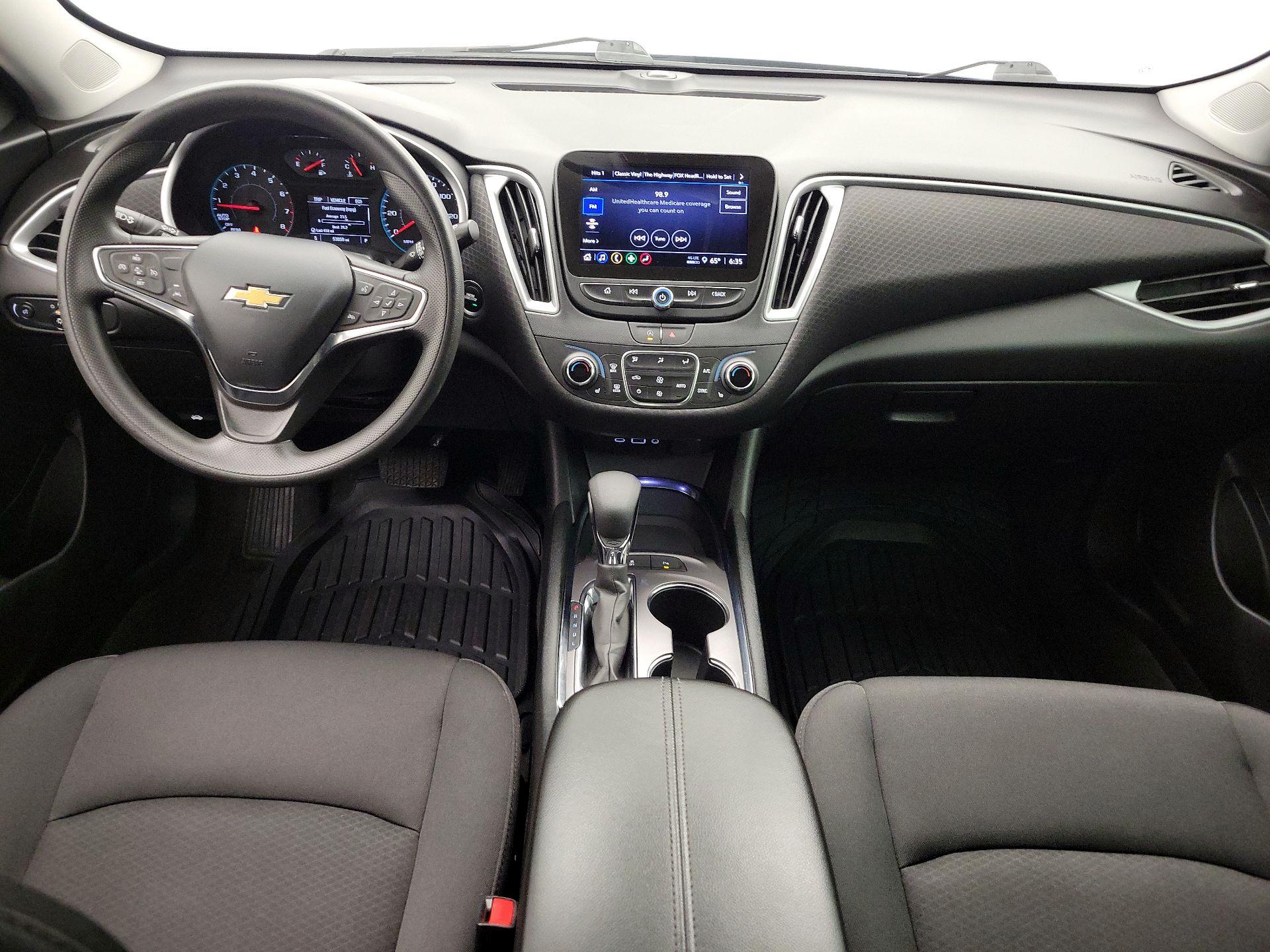 Thumbnail: 2024 Chevrolet Malibu - 9