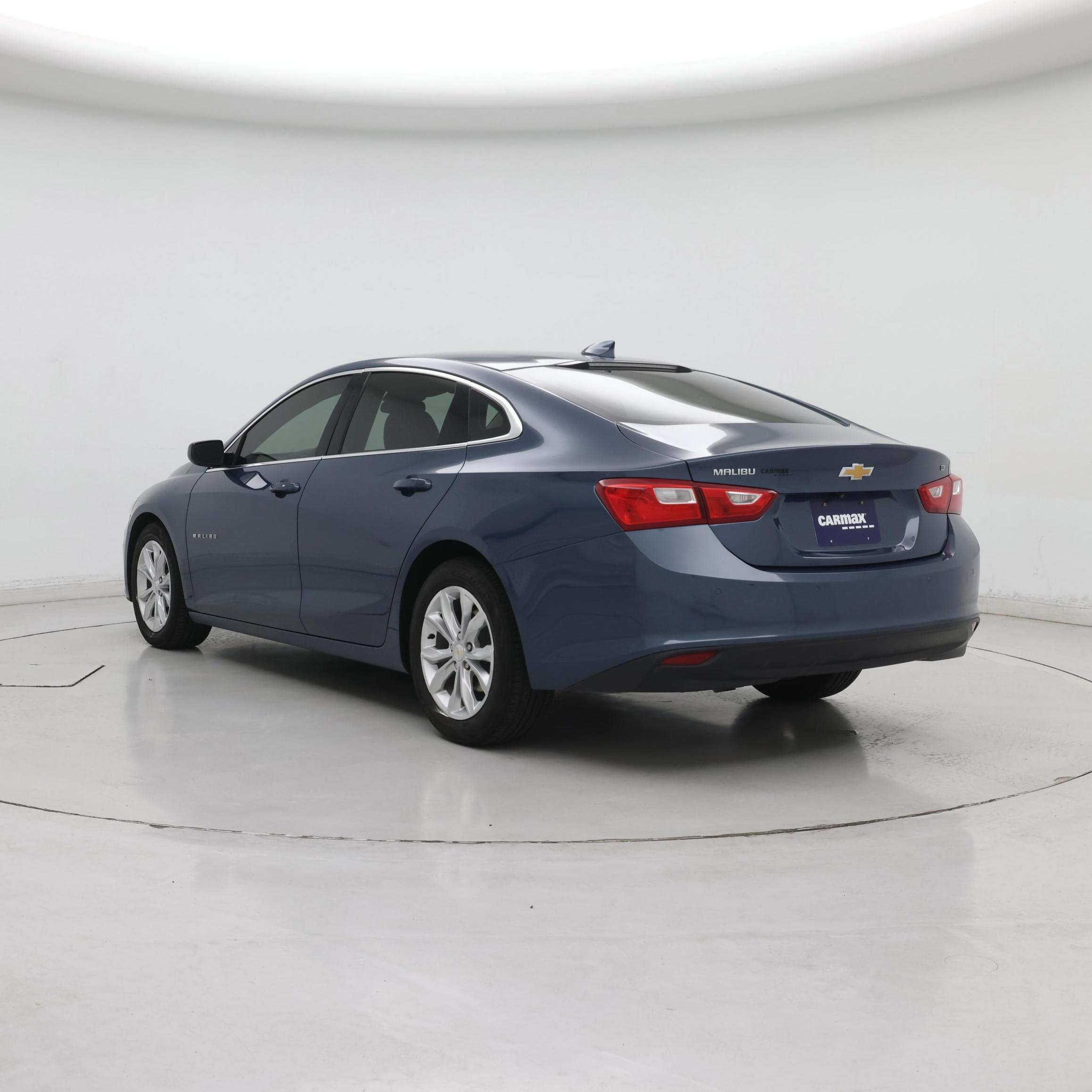 Thumbnail: 2024 Chevrolet Malibu - 2