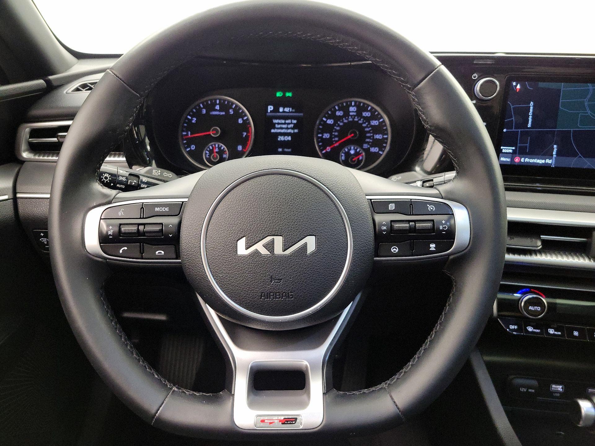 Thumbnail: 2022 Kia K5 - 10